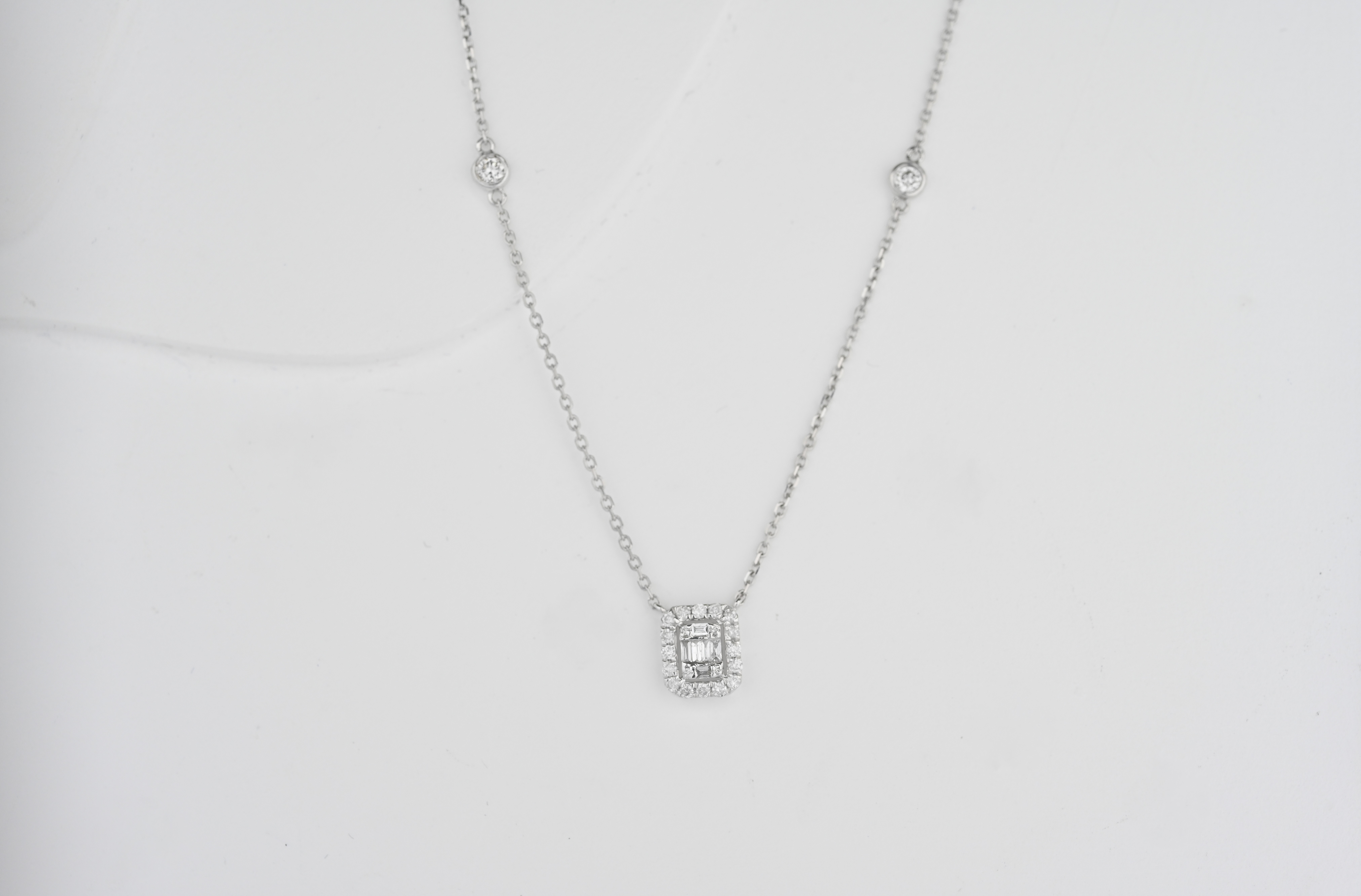 18K 0.25ct Diamond Necklace