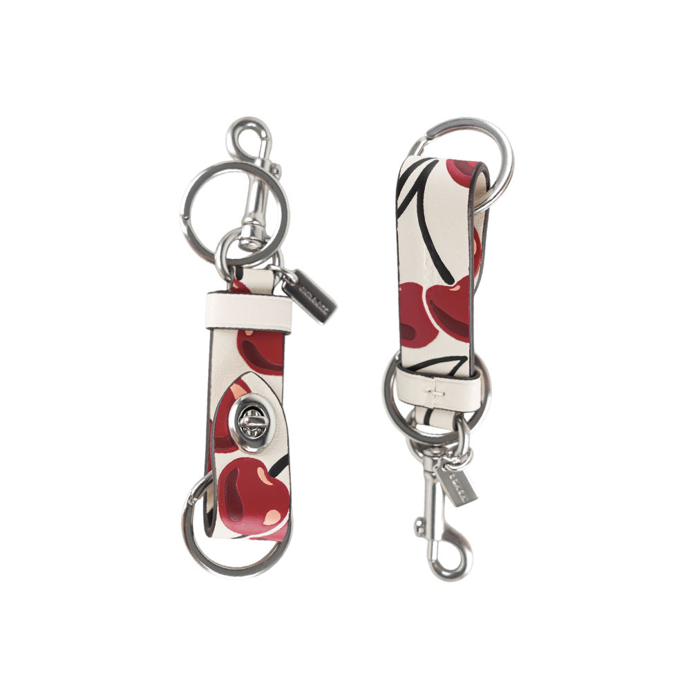 【COACH】轉釦設計櫻桃圖案皮革吊飾/鑰匙圈(白色) CZ088 SVCAH