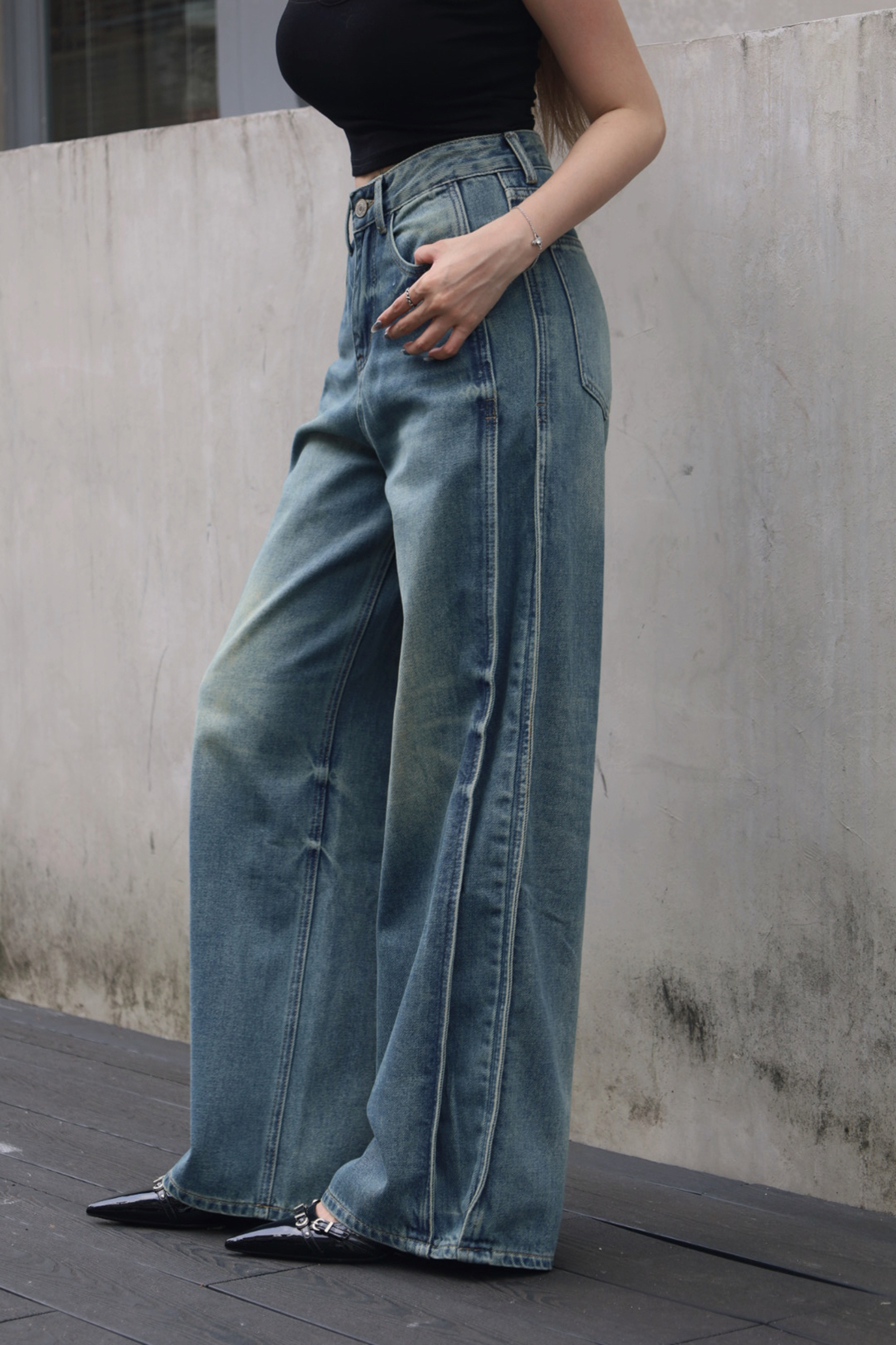 刷色拼接牛仔寬褲