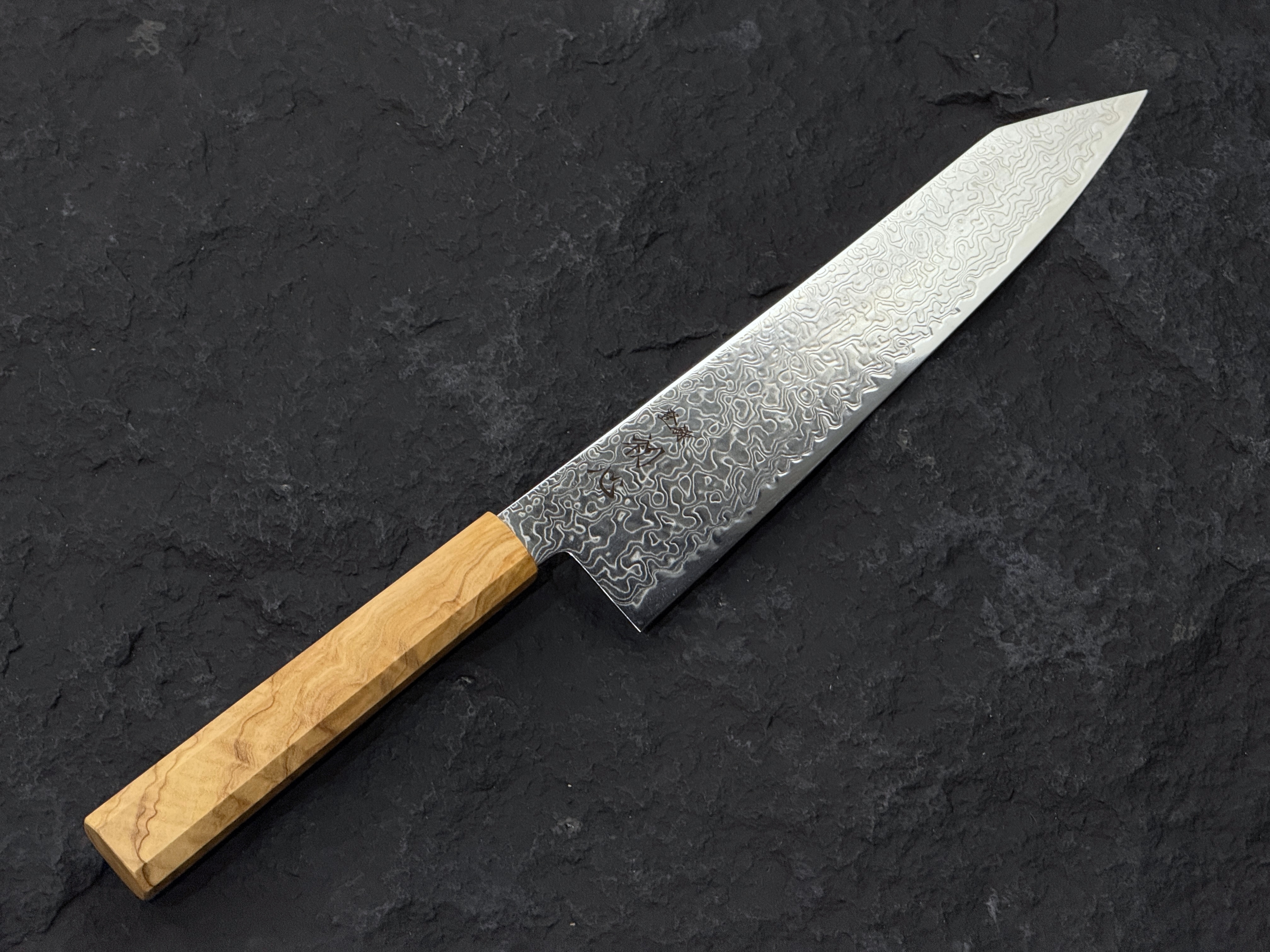 初心 流氷 SG2 大馬士革鋼 切付牛刀 橄欖木柄