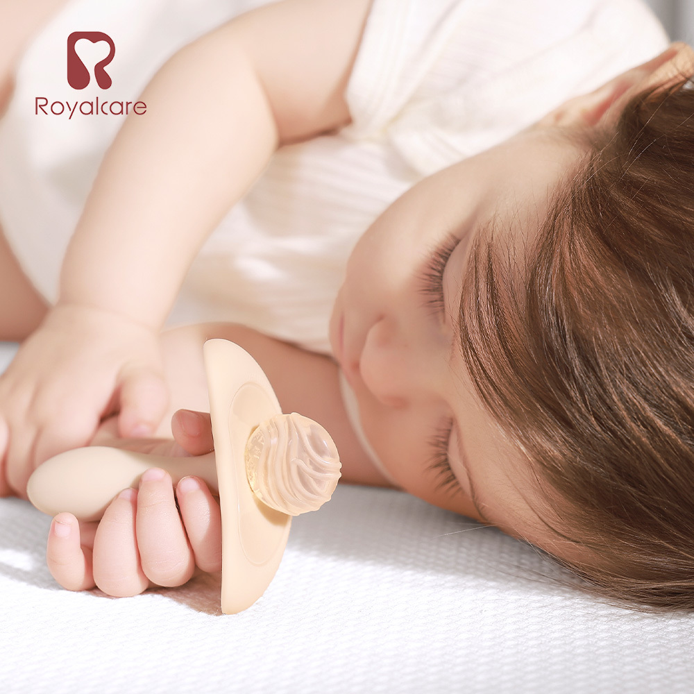 【Royalcare】嬰幼口腔安撫系列 磨牙樂咬棒 圓球型  (三個月以上)