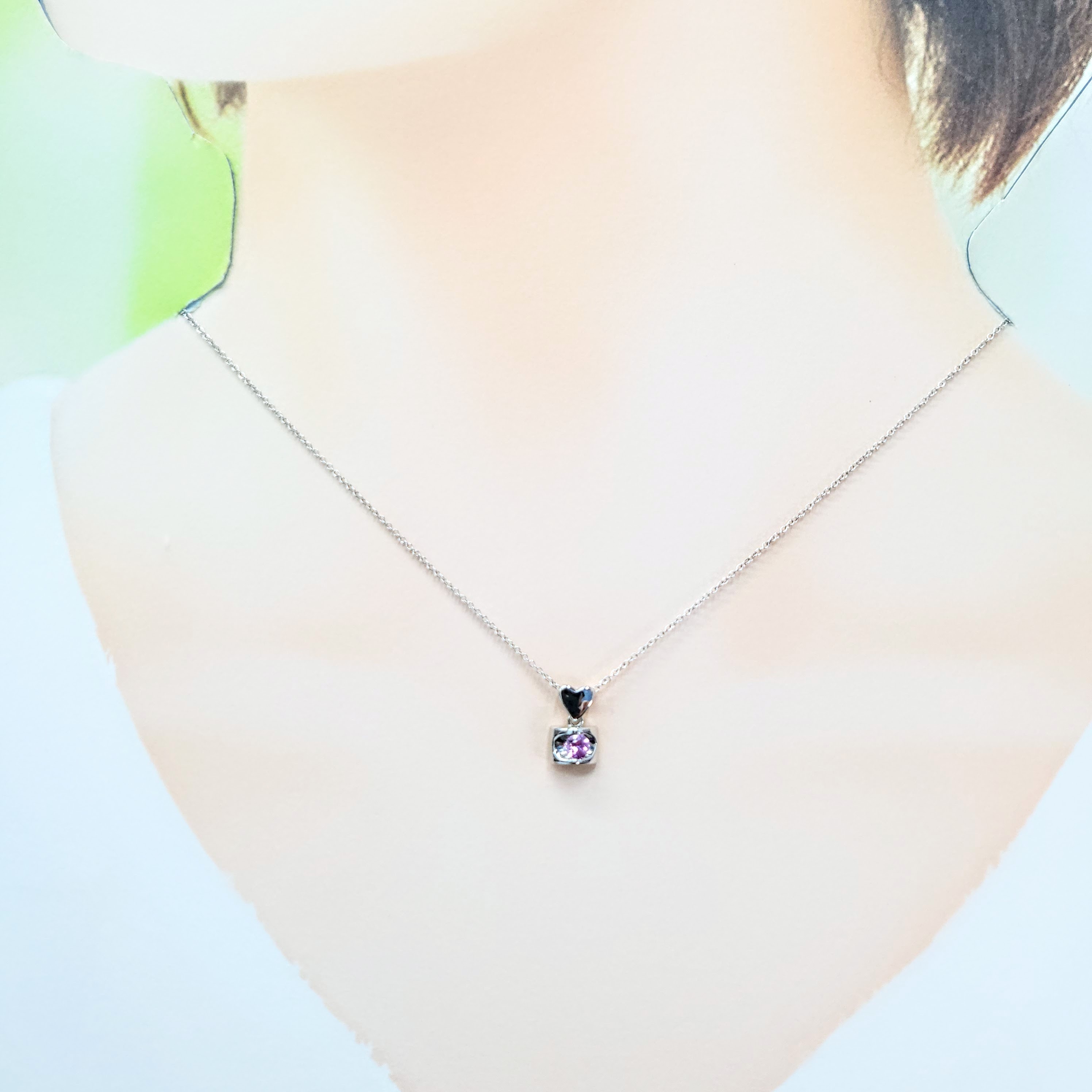 18K White Gold 0.19ct Pink Sapphire Pendant