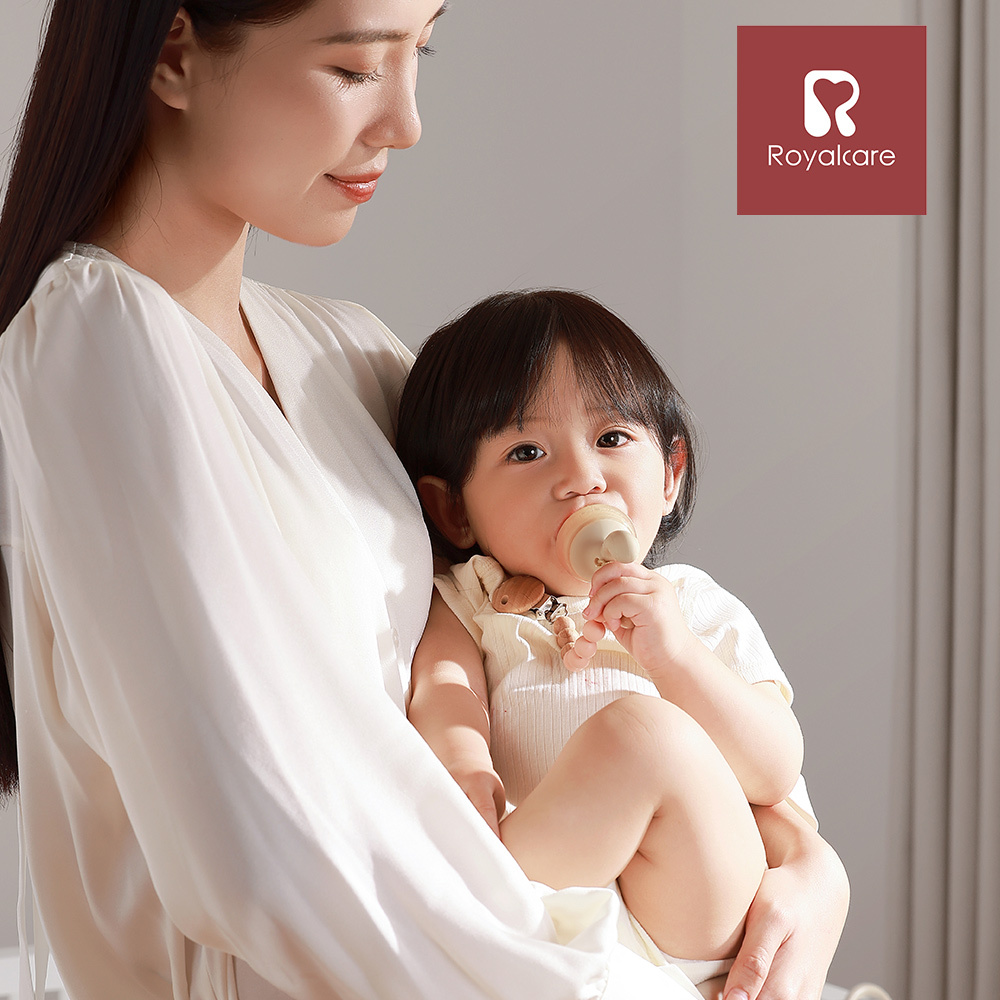 【Royalcare】嬰幼口腔安撫系列 果蔬樂咬棒  鯨魚款  M (五個月以上)