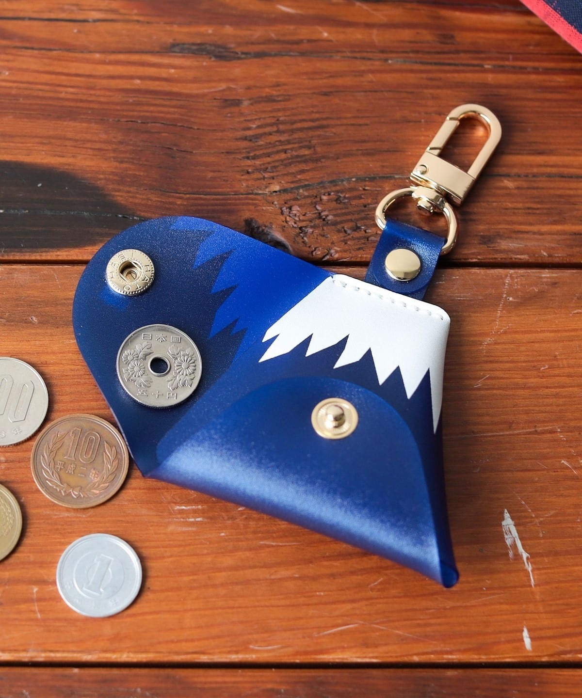 預購┃日本製  BEAMS JAPAN MISTY LAYER Mt. Fuji shaped coin case 富士山造型 零錢包