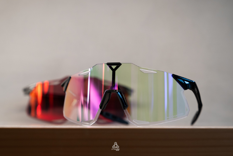 【100%】HYPERCRAFT® 自行車輕量風鏡 - 亮黑框 / 紫鏡面變色片