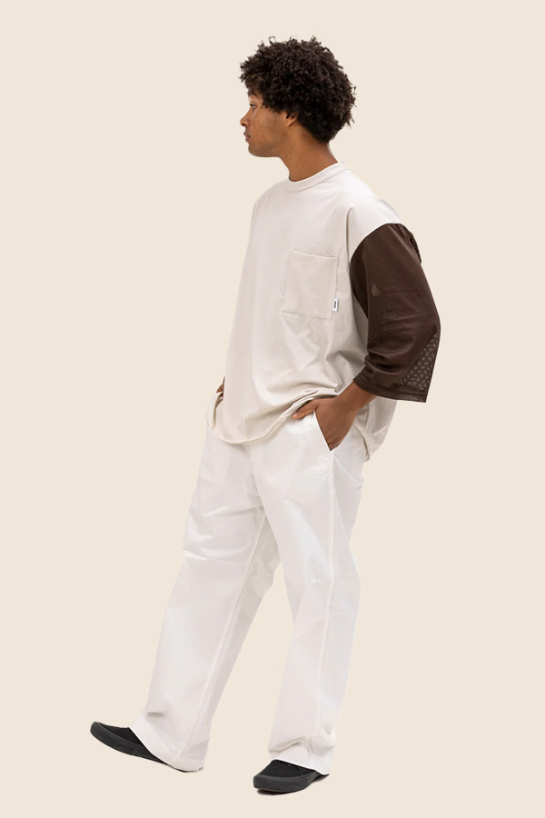 UNFRM - AEROKNOT 七分袖口袋T恤（米/棕色）