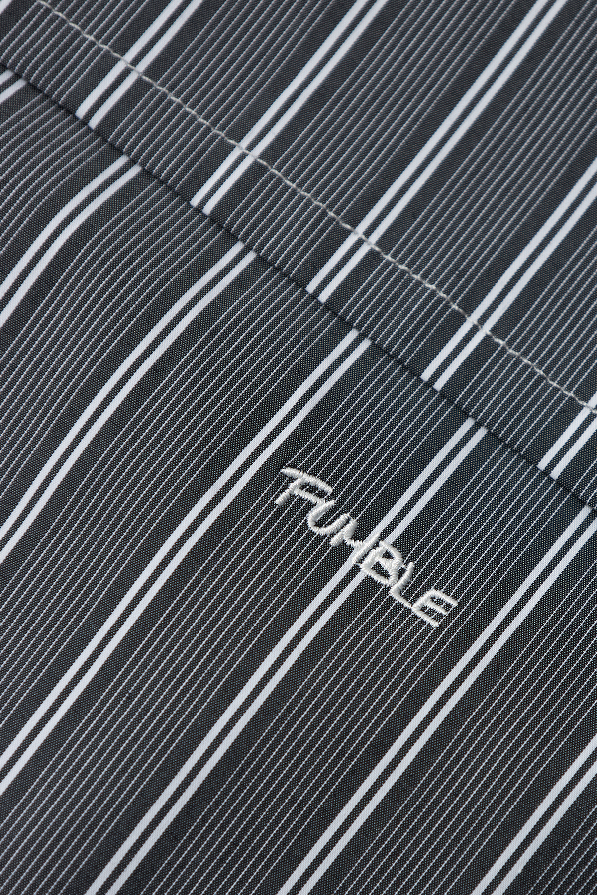 FUMBLE 灰間條子裇衫