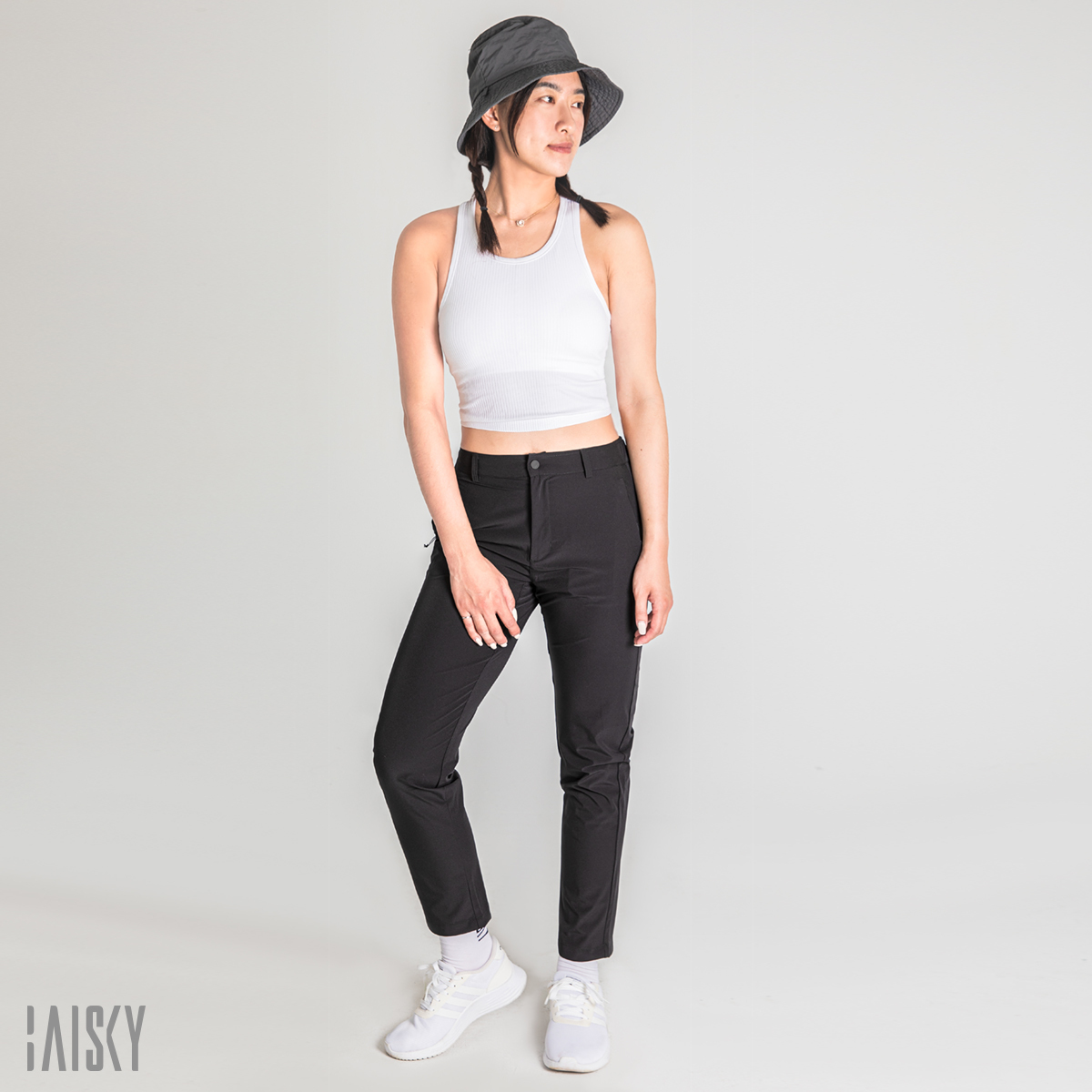 女款鈕扣拉鍊休閒長褲 黑