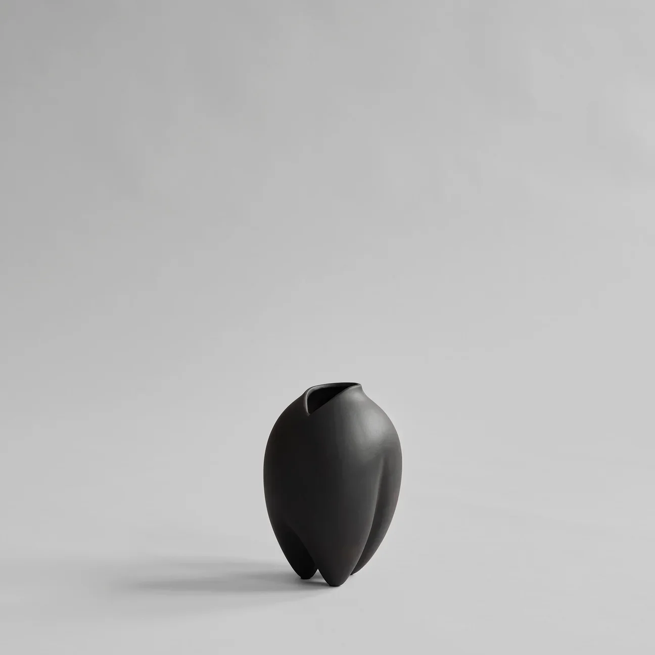 101CPH 相撲花瓶/細長小 咖啡色