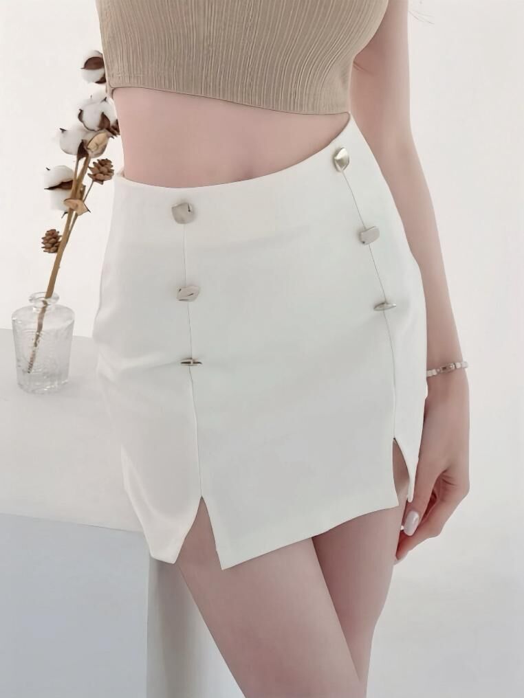 🤍排釦開衩包臀高磅短裙（白色均碼）