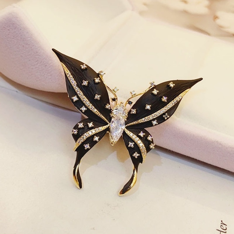 碎鑽黑蝴蝶胸針