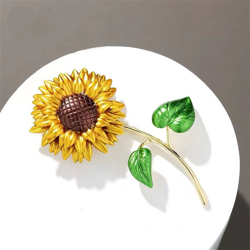 向日葵油彩胸針