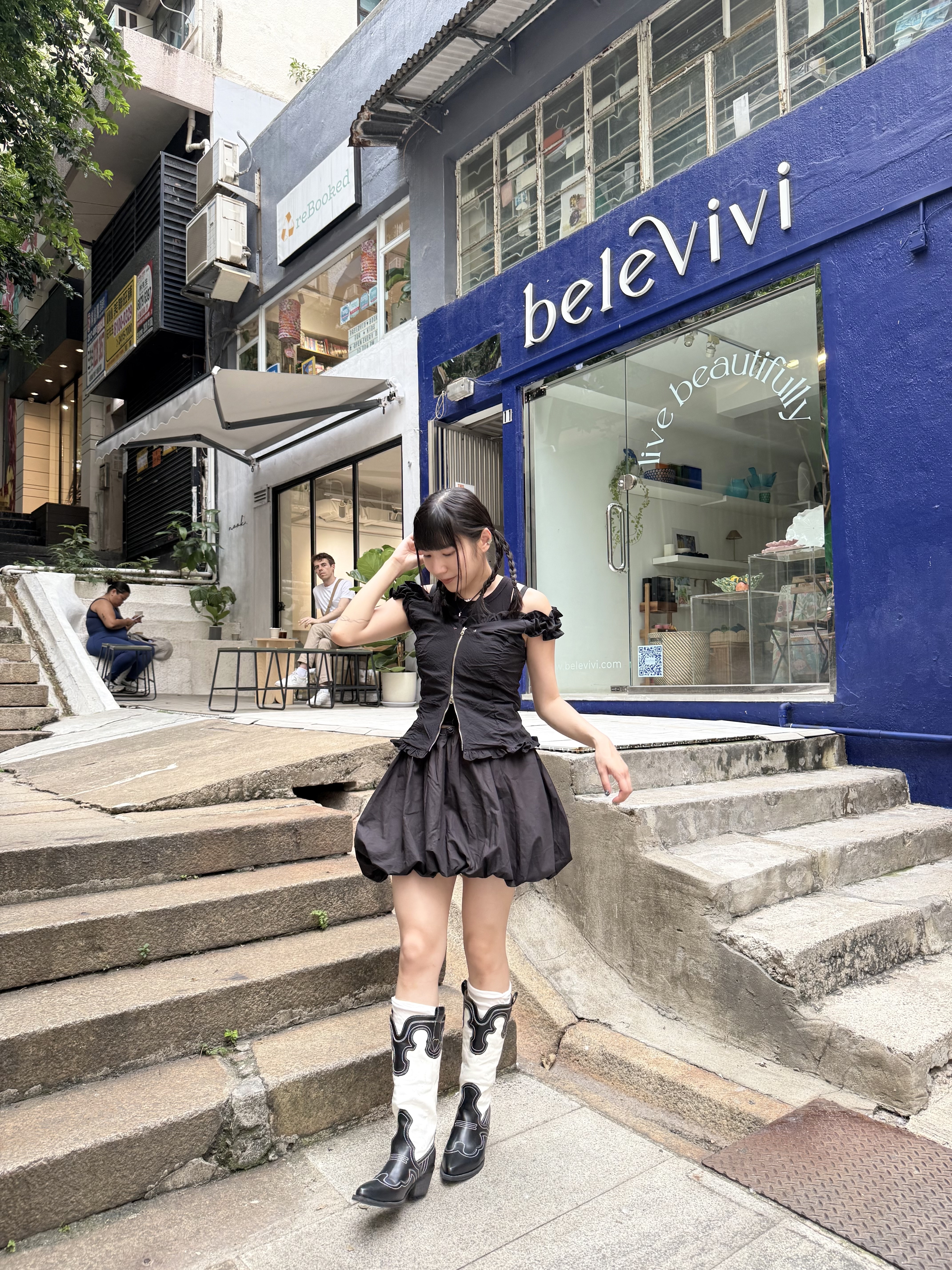 自留!木耳邊拉鏈修身blouse