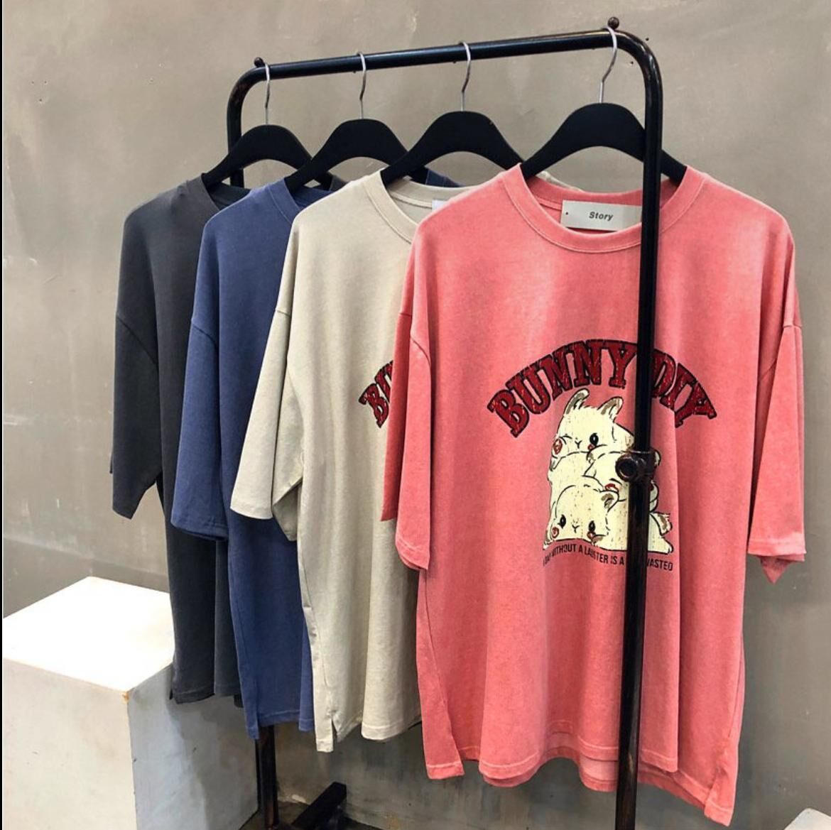 兔仔圖案英文字短袖Tee Double-B-017T