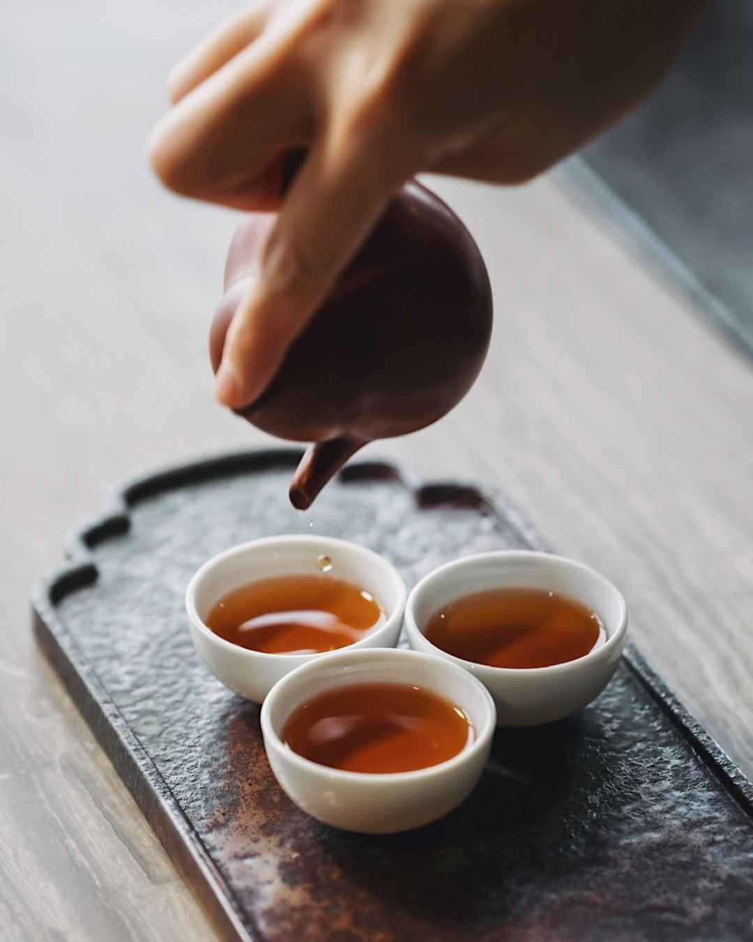 中国銘茶「大紅袍」贈答用化粧箱入り100g daikouhou2r.jpg