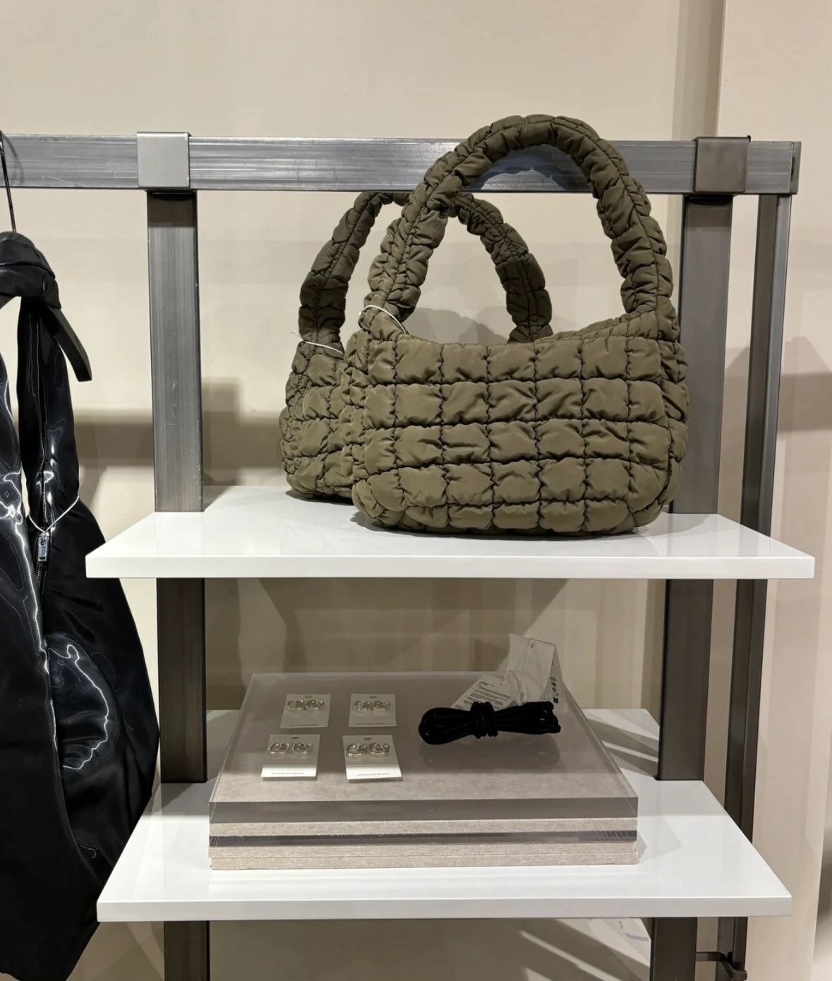 【預購】COS QUILTED MINI G052205 雲朵包