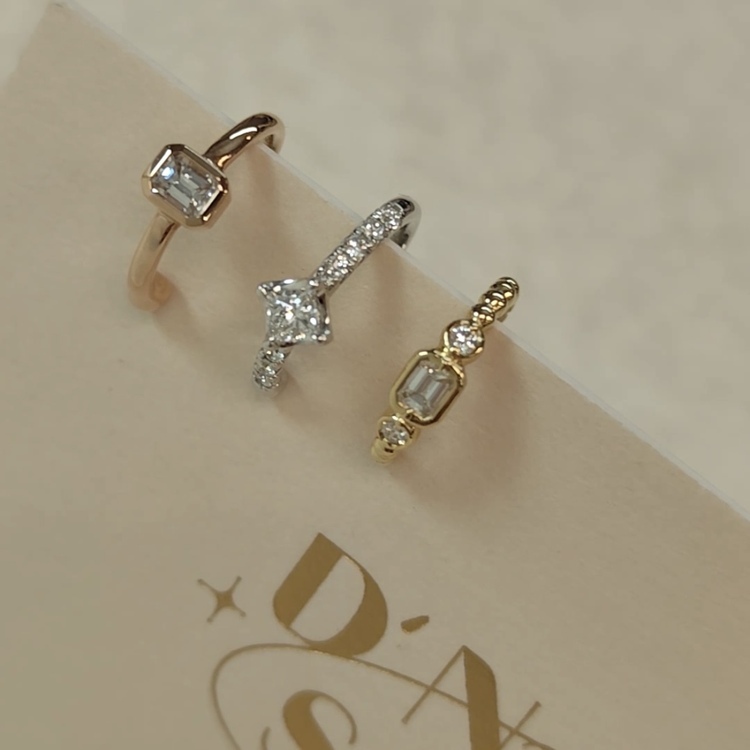 公主方鑽石耳扣