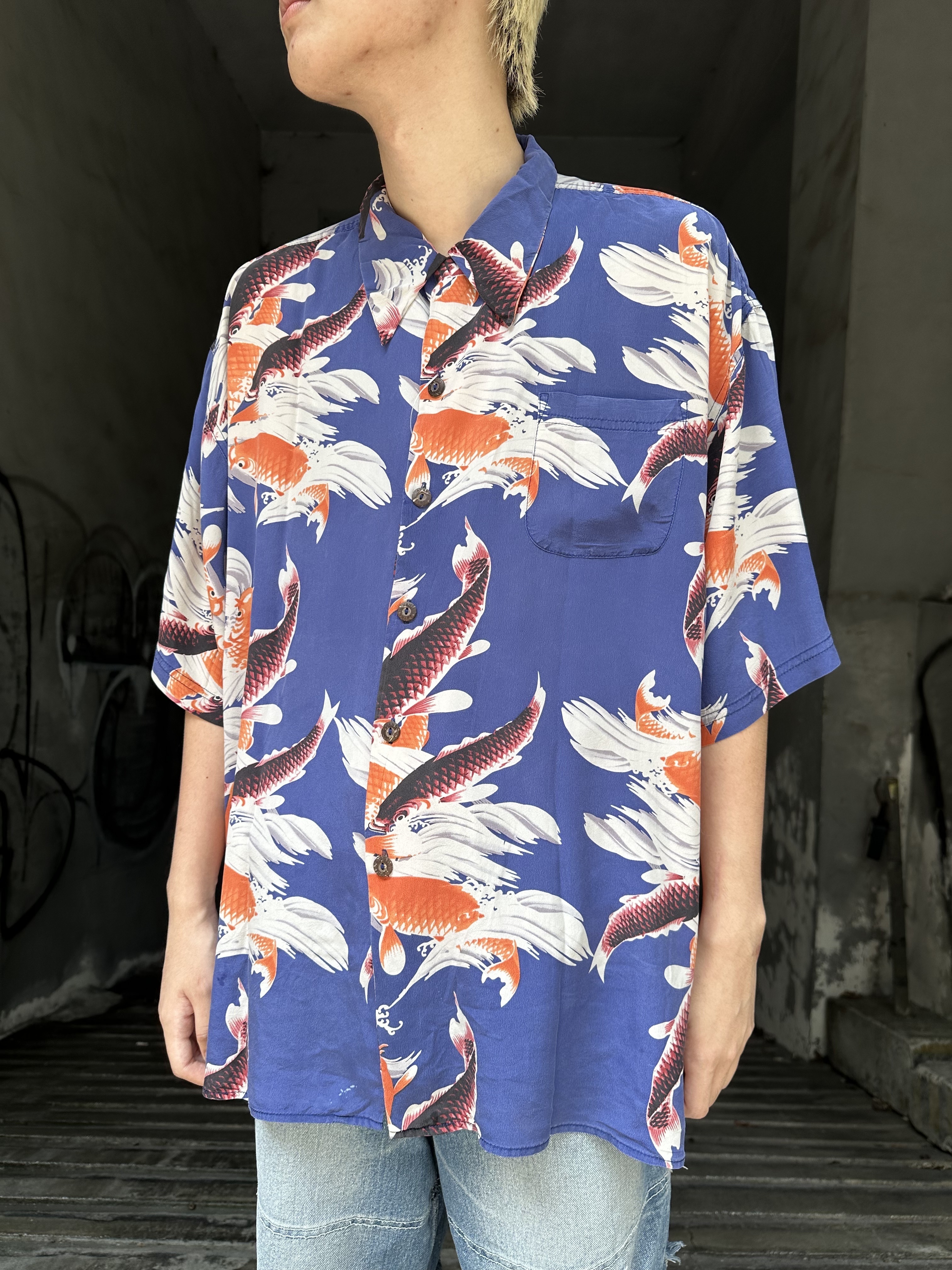 AVANTI Silk Hawaiian Shirt Colored Carp Pattern