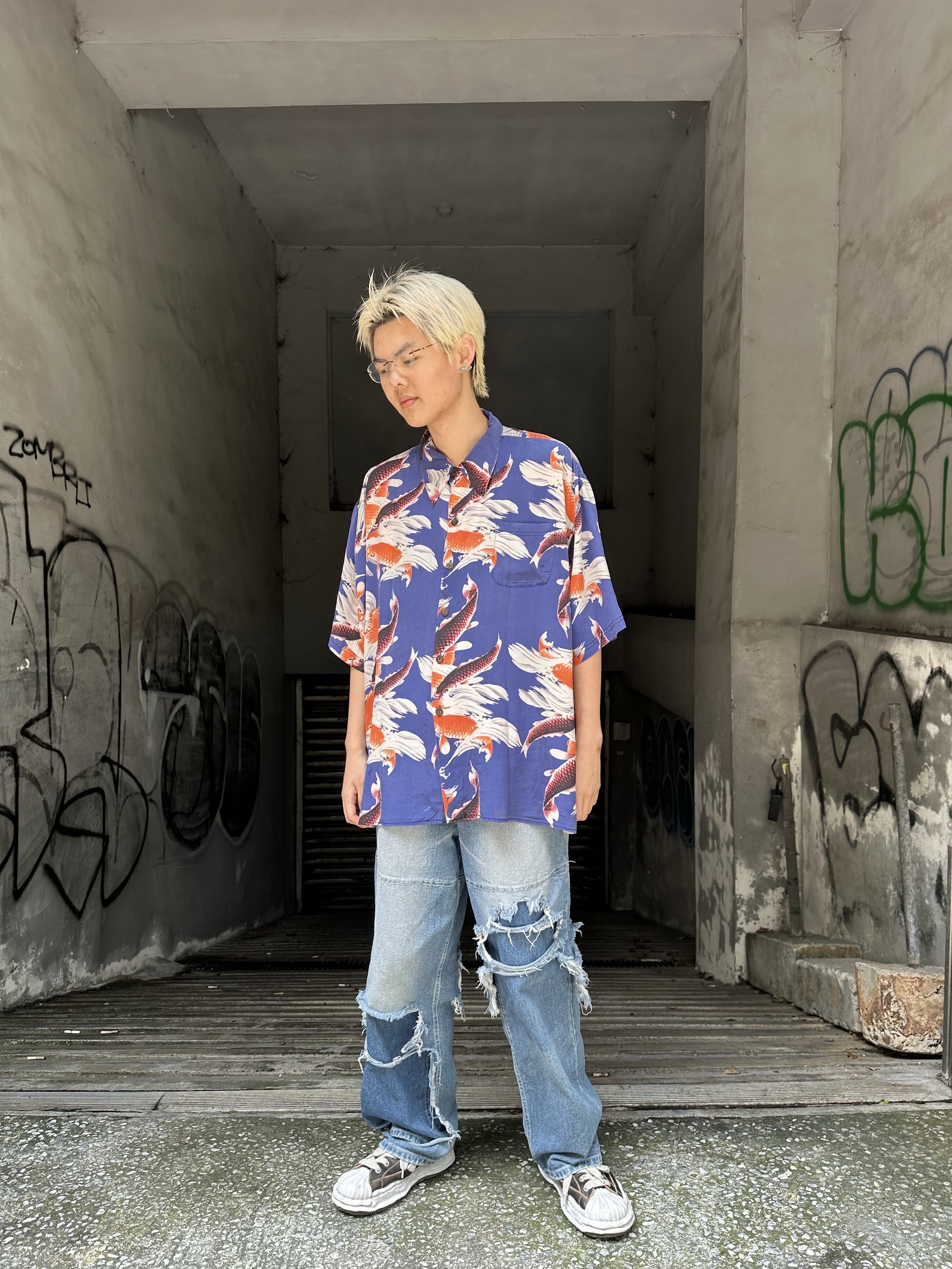 AVANTI Silk Hawaiian Shirt Colored Carp Pattern