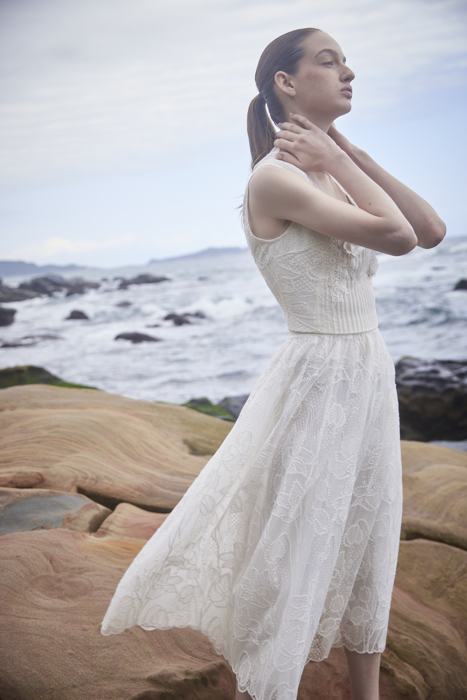 BE10132C1 刺繡長裙