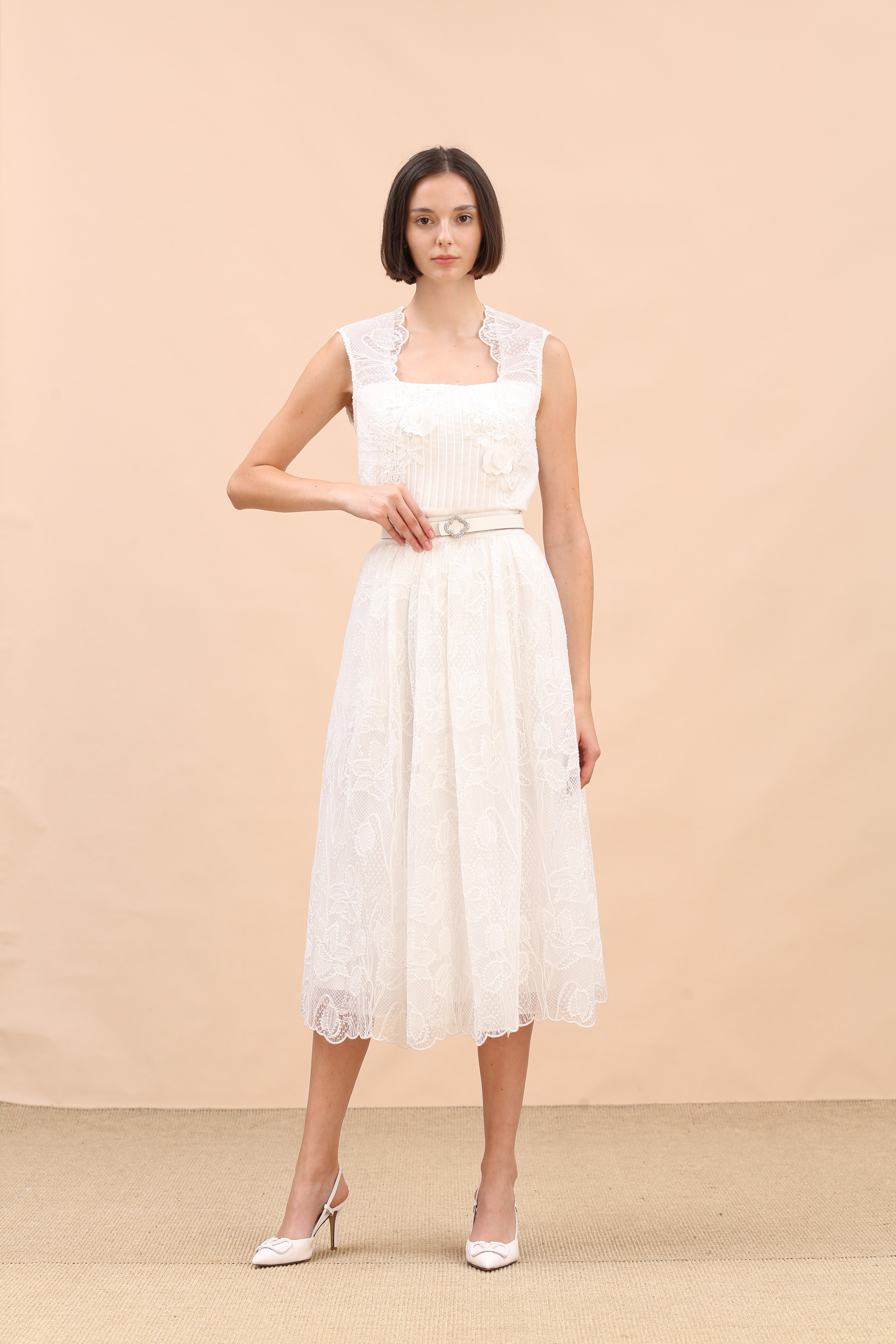 BE10132C1 刺繡長裙