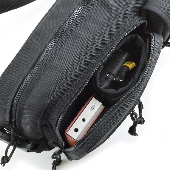 VanNuys D363 Dual Kits Shoulder Bag