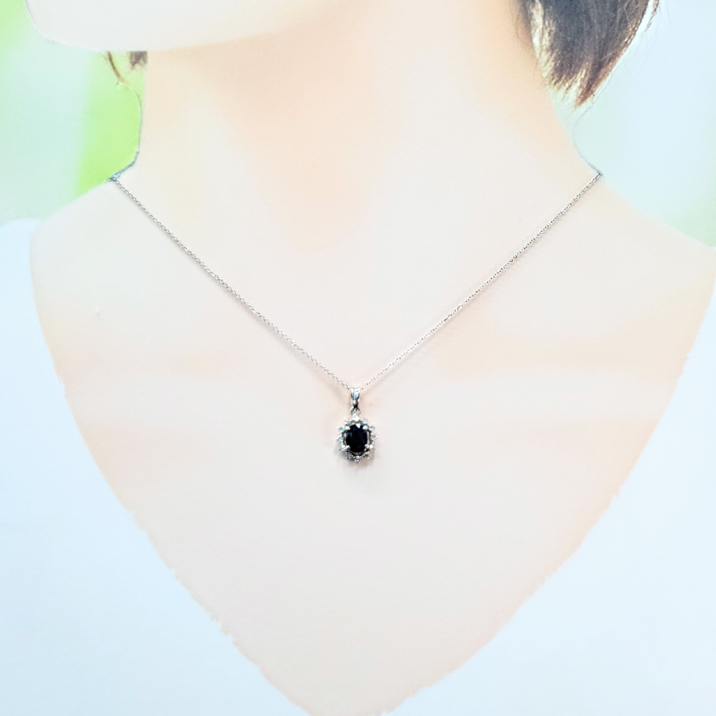 226 Gold 0.70 ct Sapphire and Diamond Pendant