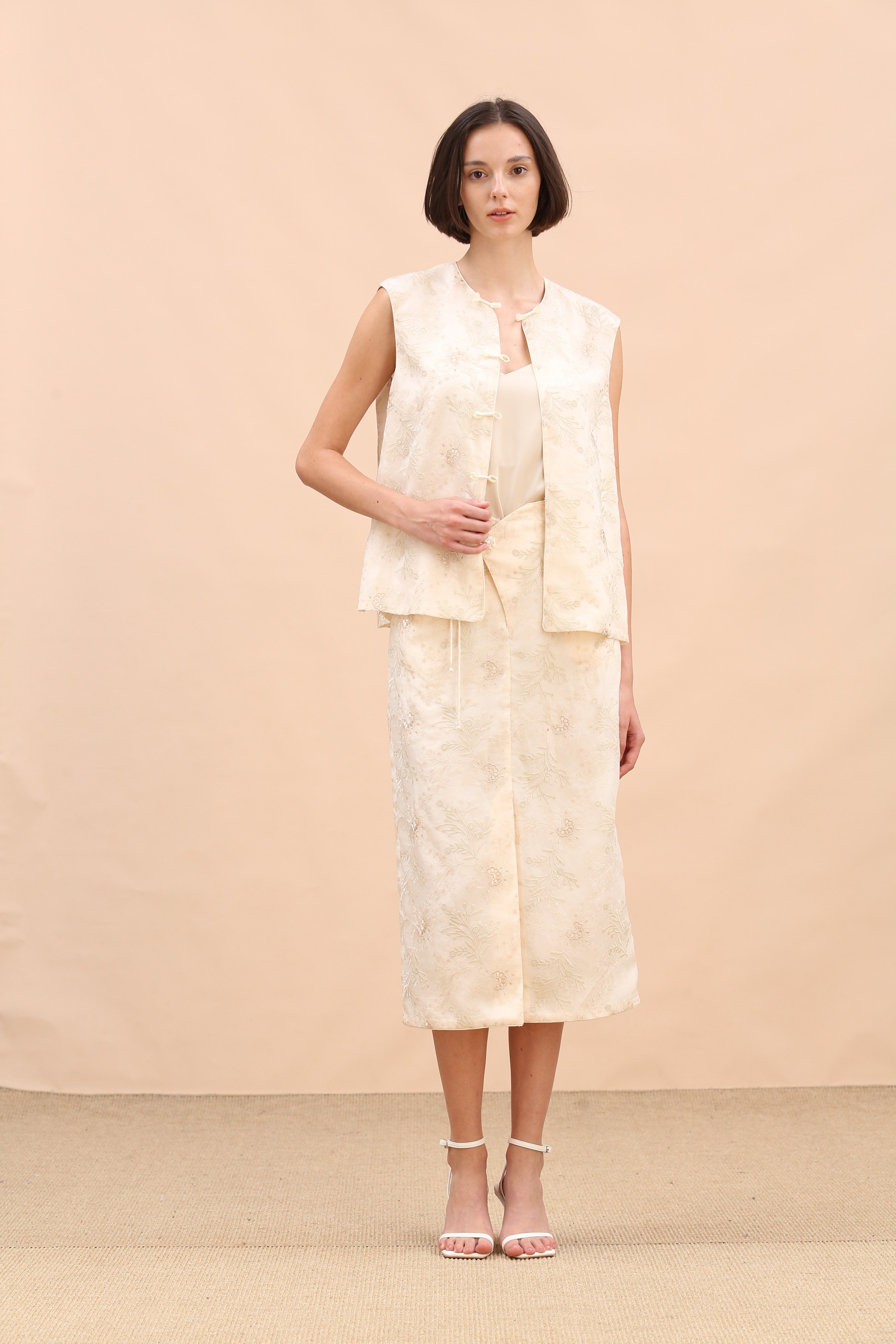 BE10159C1 新中式刺繡包裙