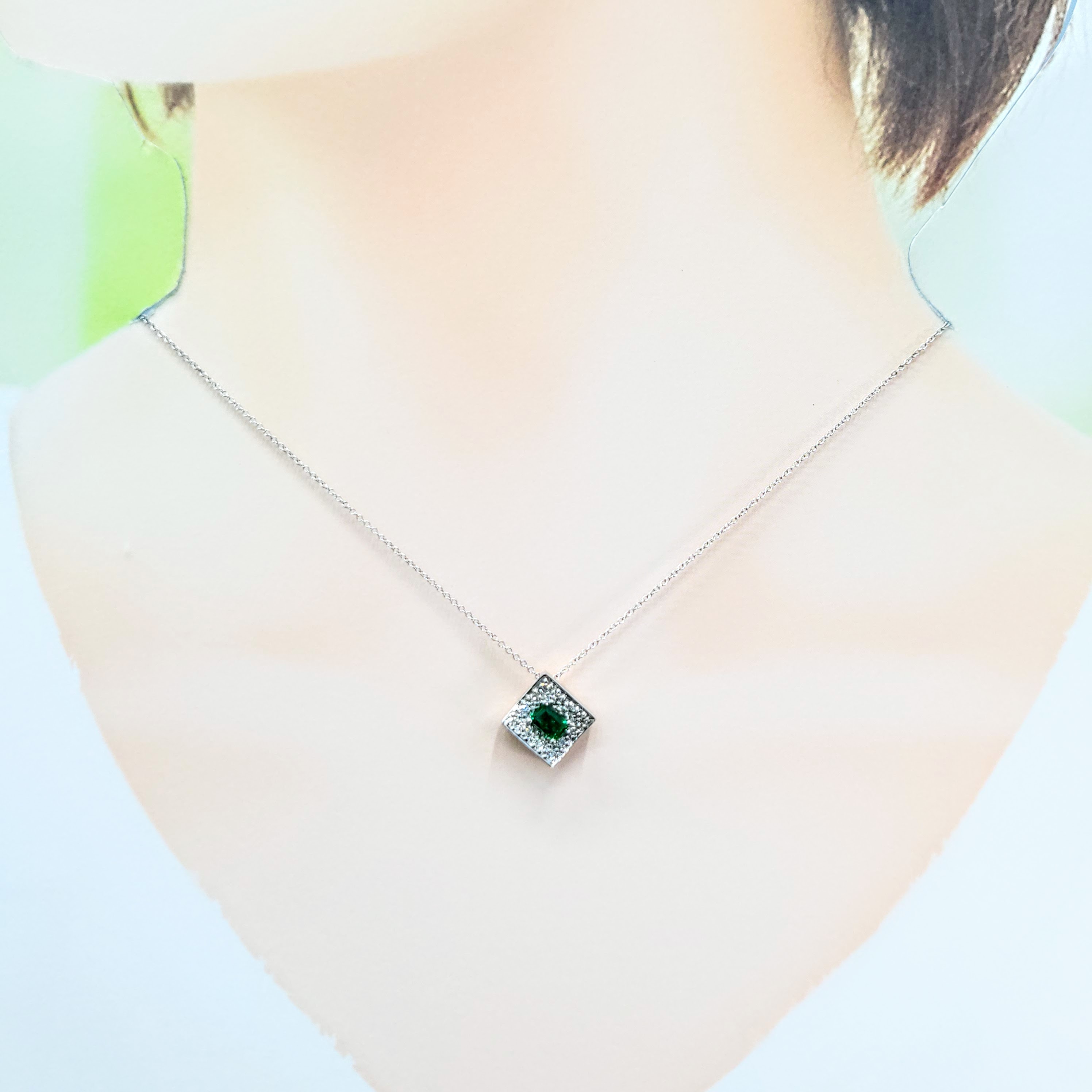18K White Gold 0.33ct Emerald and Diamond Pendant