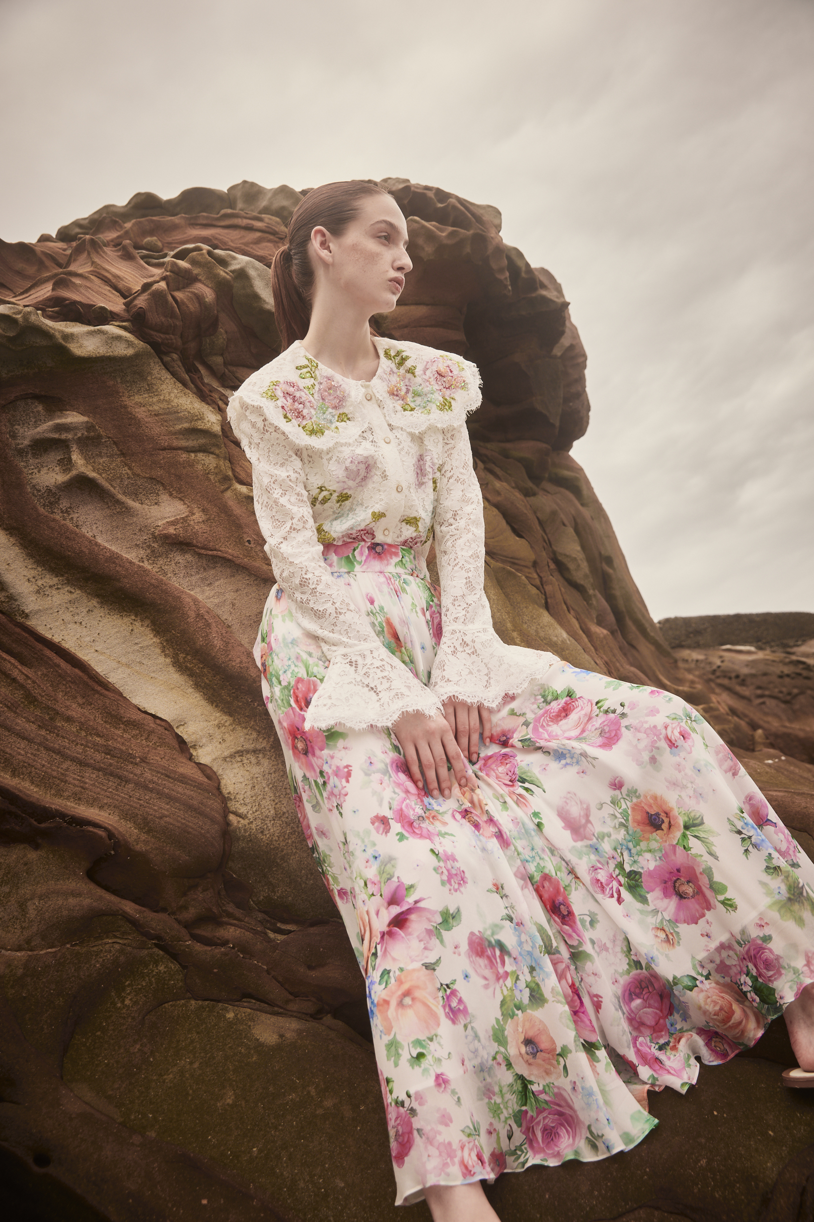 BE10166C1 寧靜莊園玫瑰印花長裙