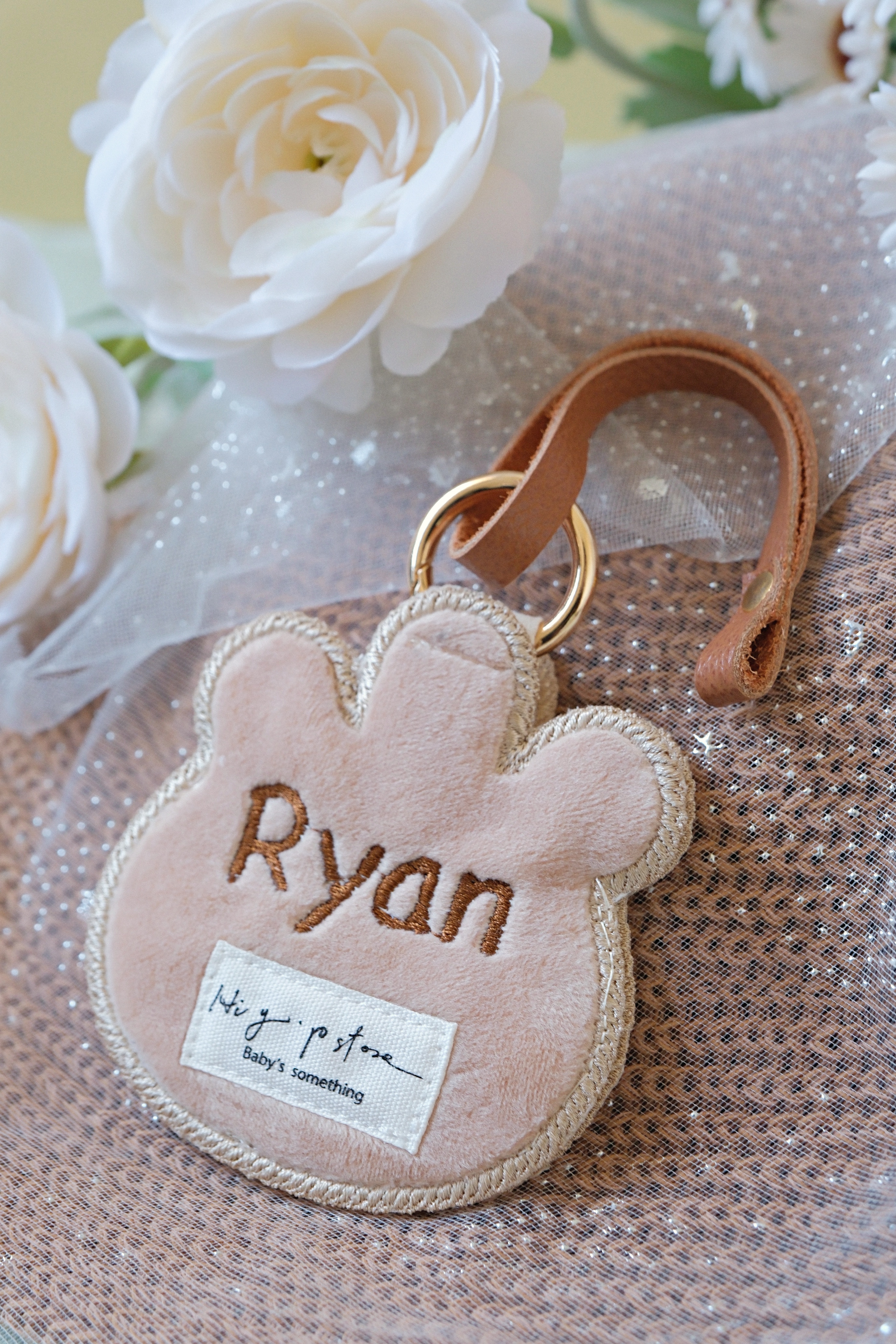 Hi Y.P store-刺繡萬用皮飾-獨家設計-軟糖熊