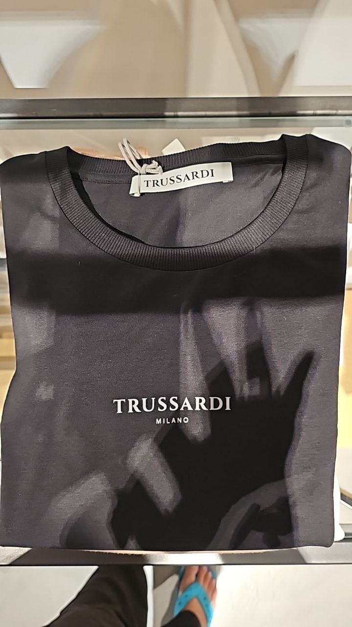 [E] TRUSSARDI BLACK T-SHIRT S/S WITH EMBROIDERY, G12460-BLACK (ETR86)