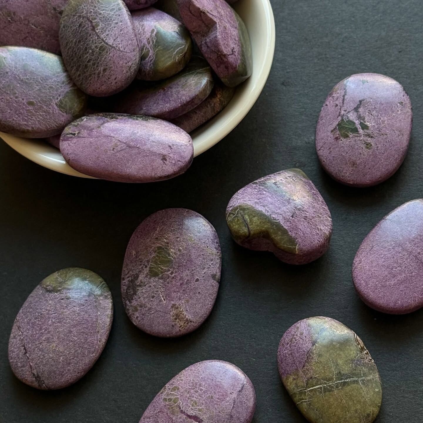 [原石] 亞特蘭提斯石 / 碳鎂鉻石