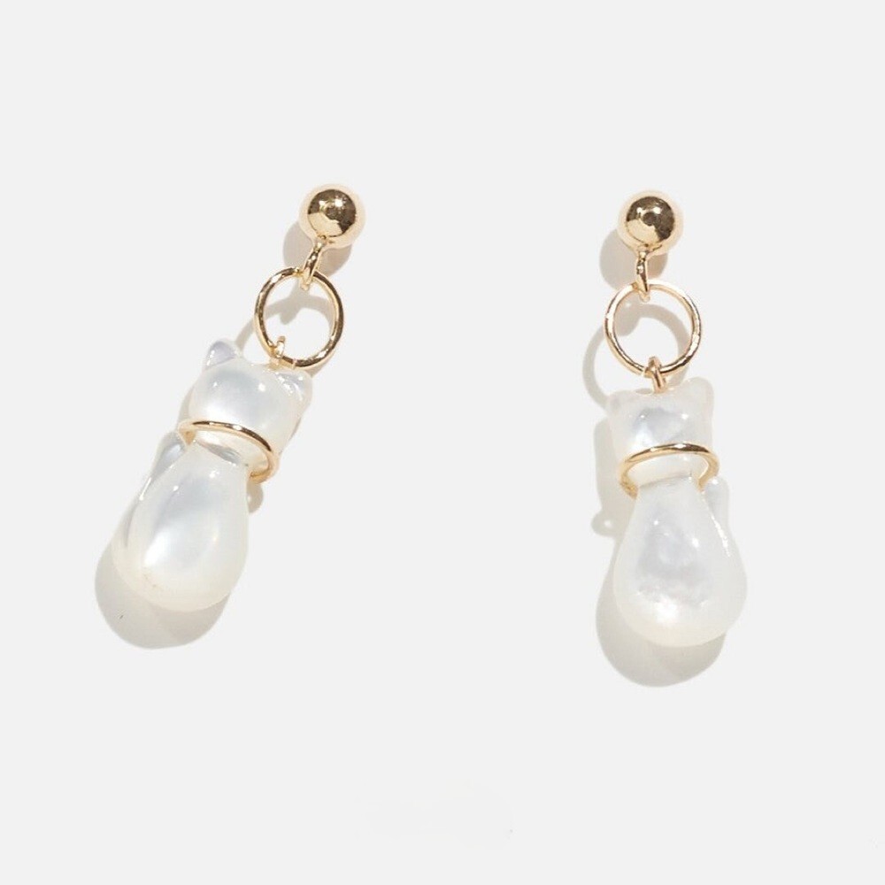 【me.luxe】K10小白貓貝殼耳環