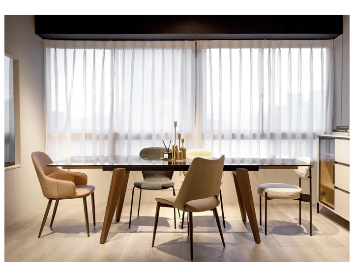 超強黑馬 Belgium玻璃延伸桌 輕鬆變化各種尺寸