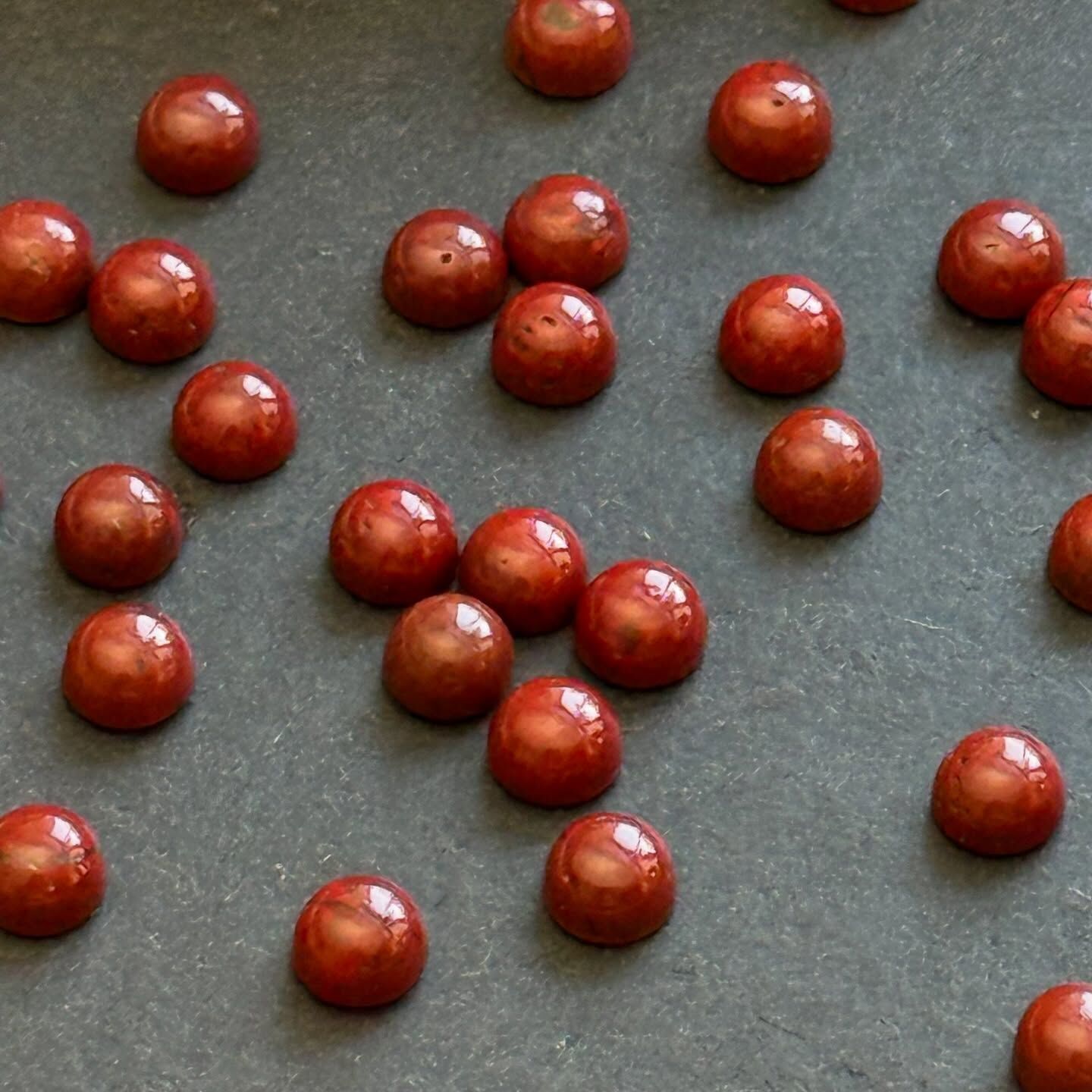 [原石] 紅碧玉 水晶蛋面