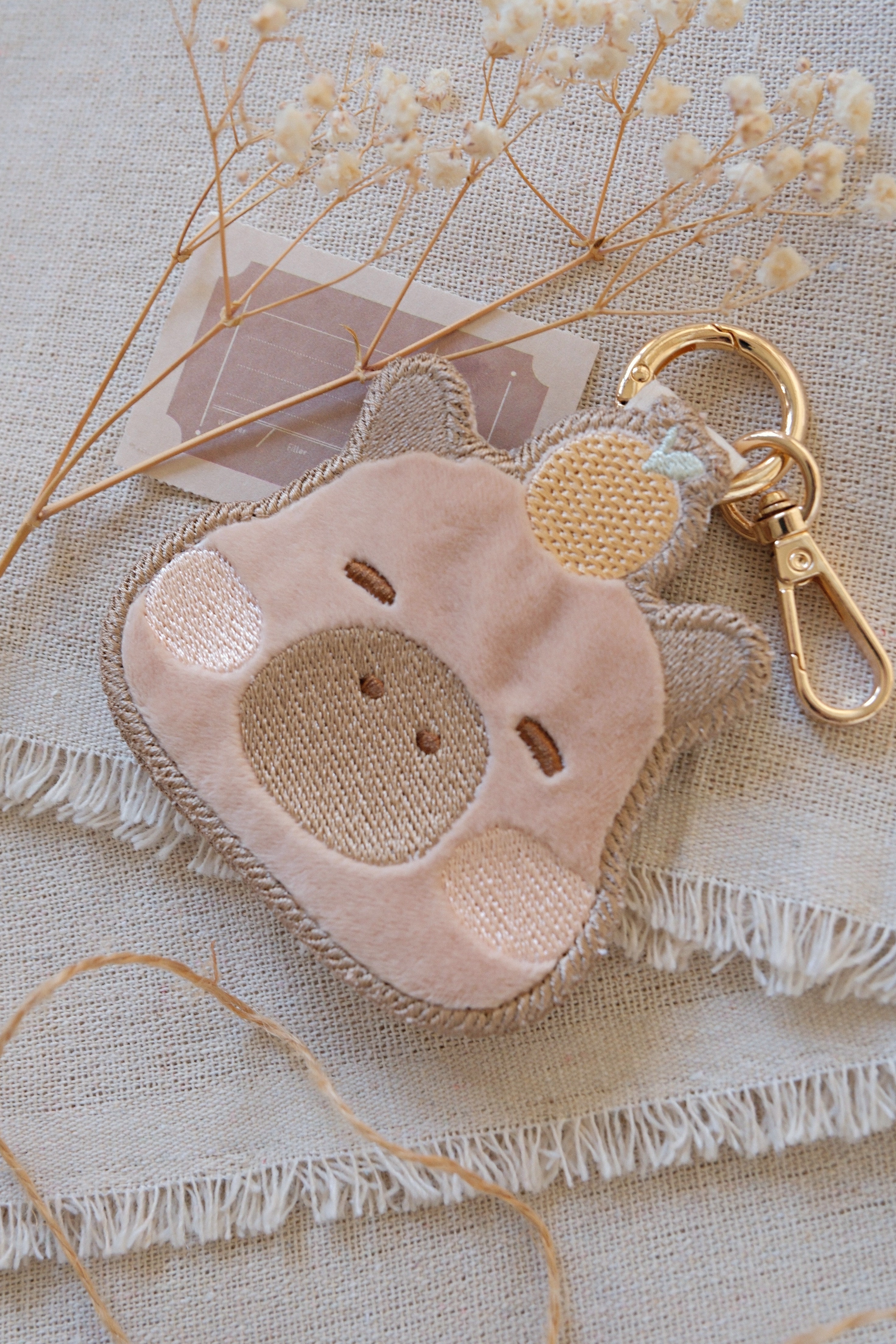 Hi Y.P store-刺繡鑰匙圈-獨家設計-卡皮巴拉