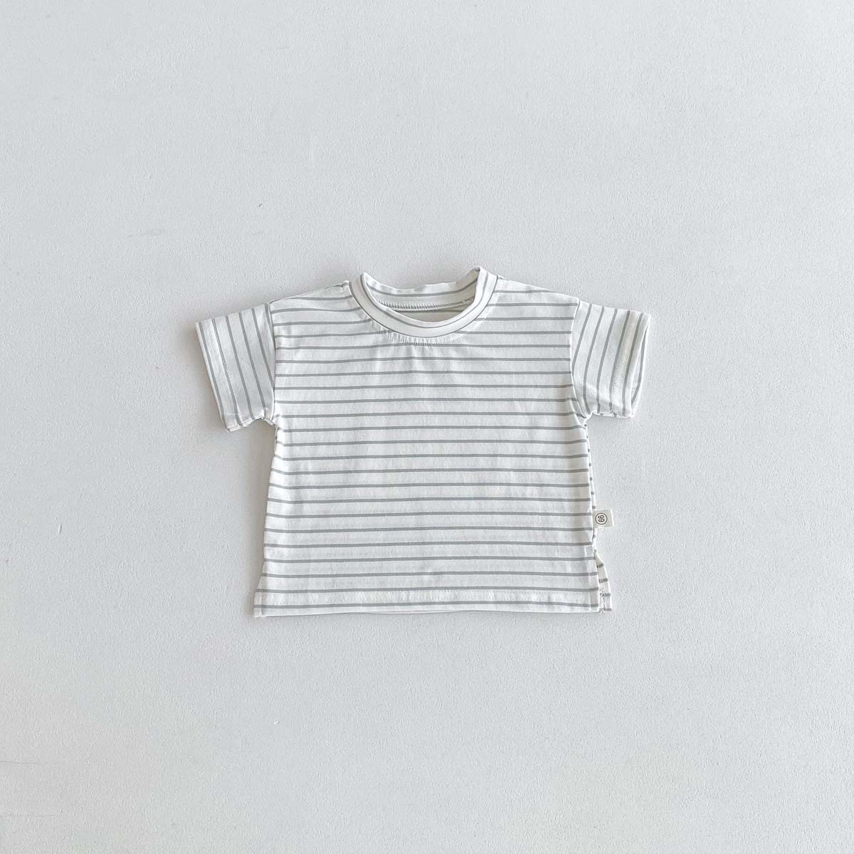 條紋圓領T恤