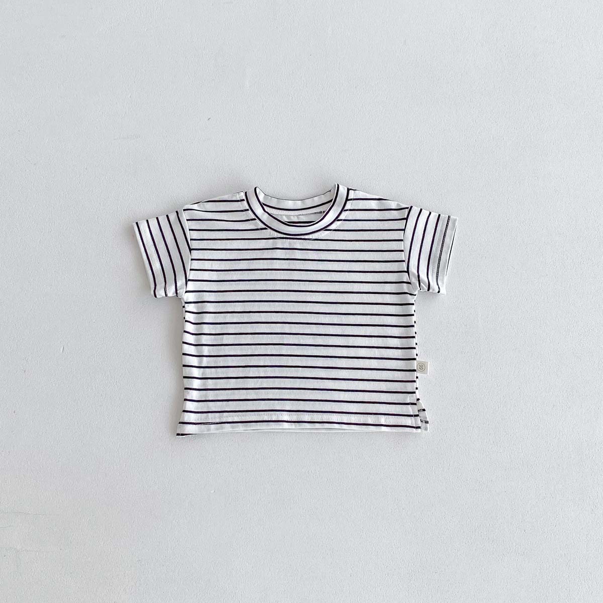 條紋圓領T恤