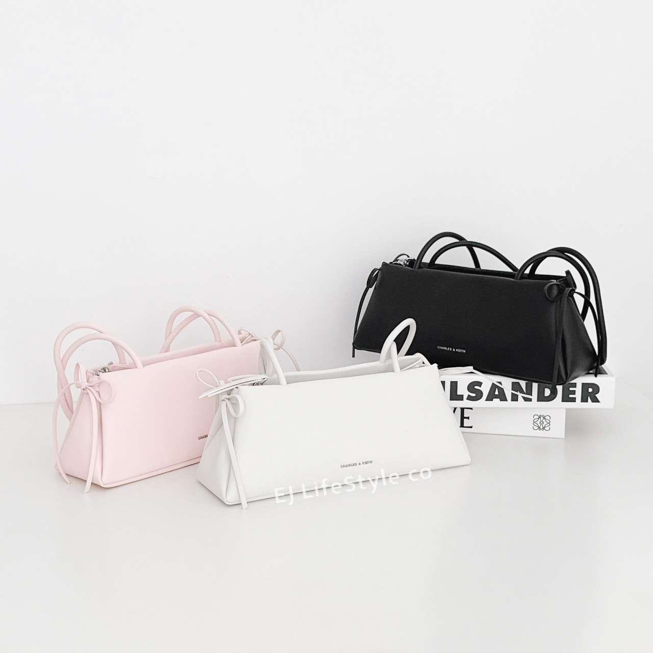 Charles & Keith Hazel 蝴蝶結長型包 小CK 手提包 肩包  / 現貨