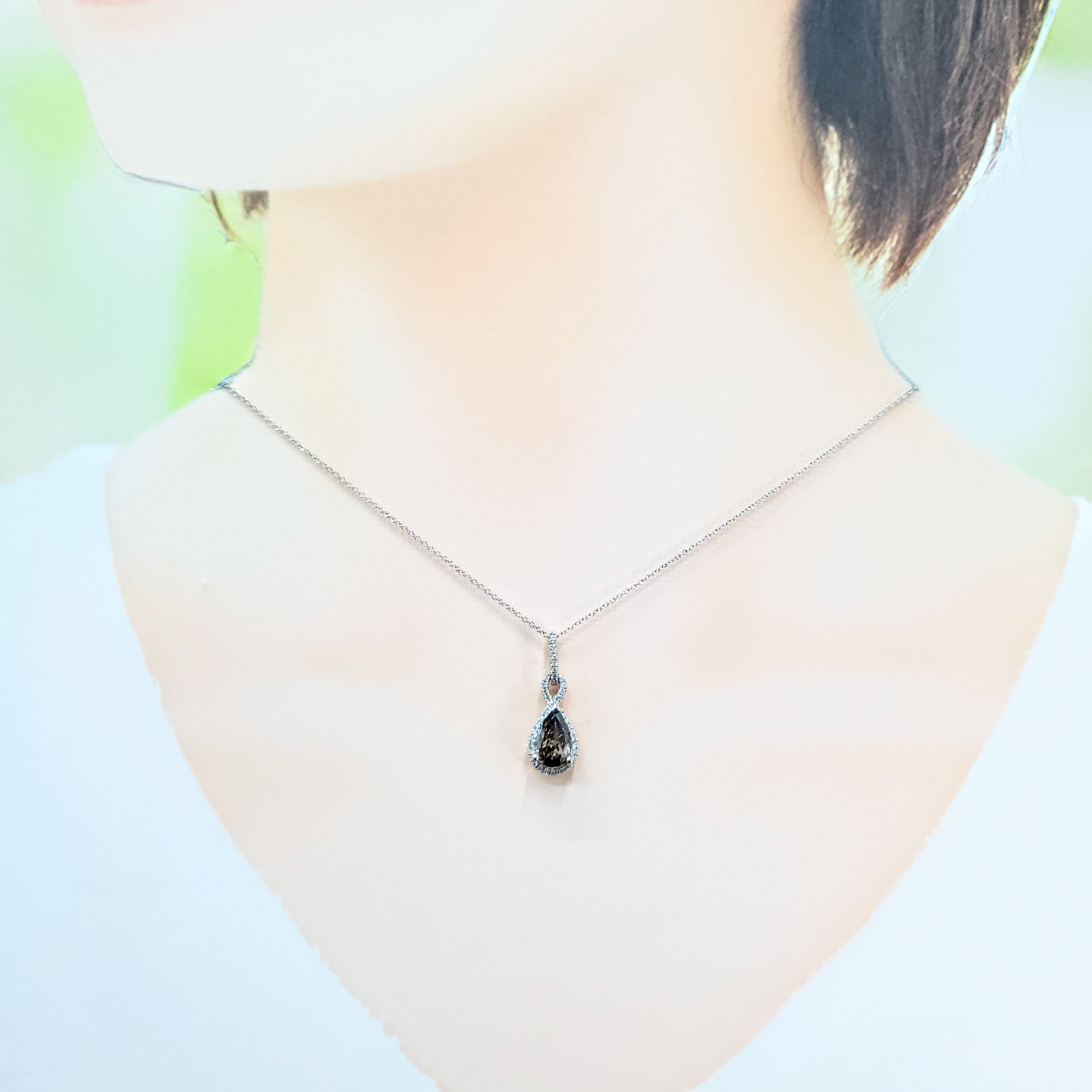 18K White Gold 1.30ct Diamond Pendant