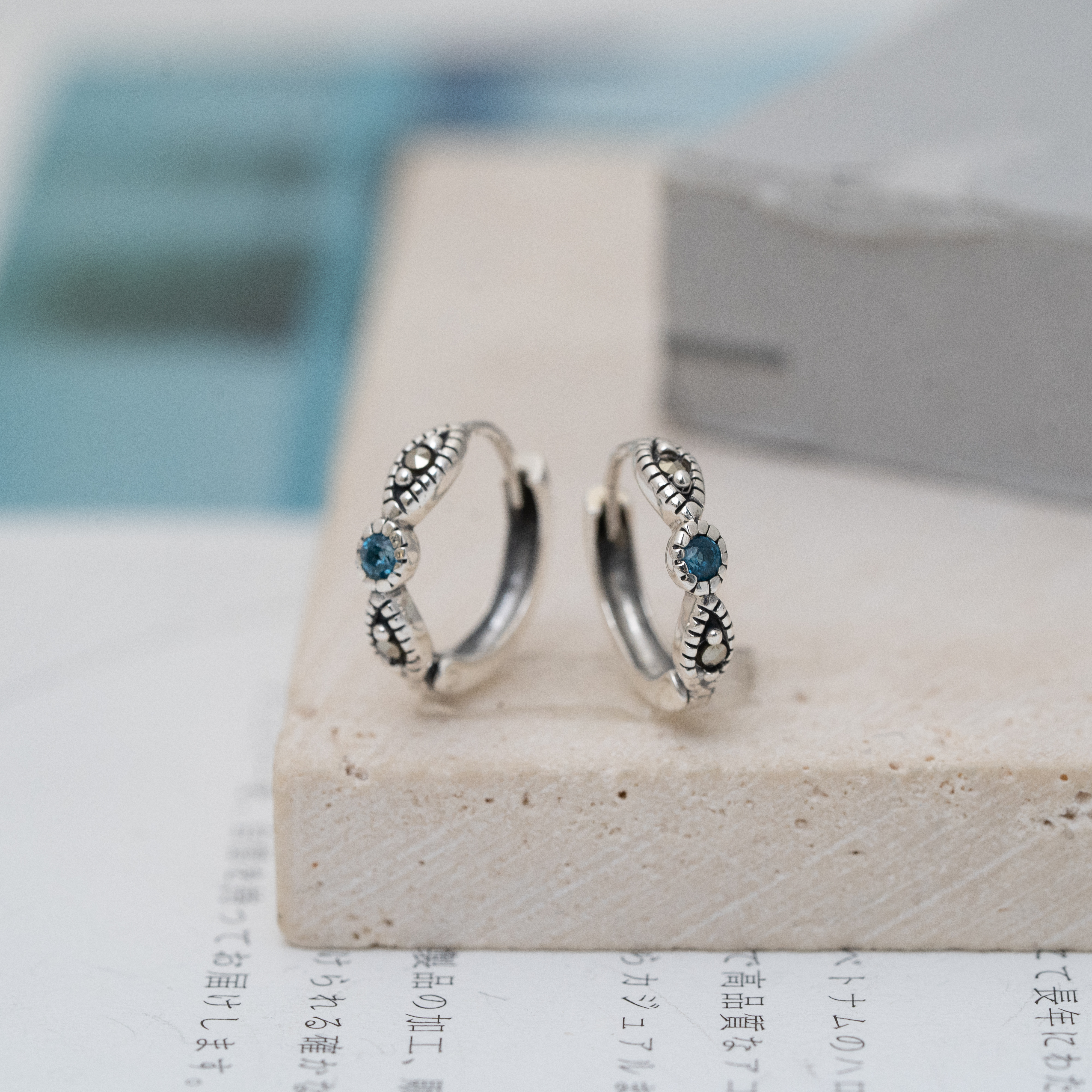 Sve42 (London Blue + marcasite  倫敦藍托帕+礦石）