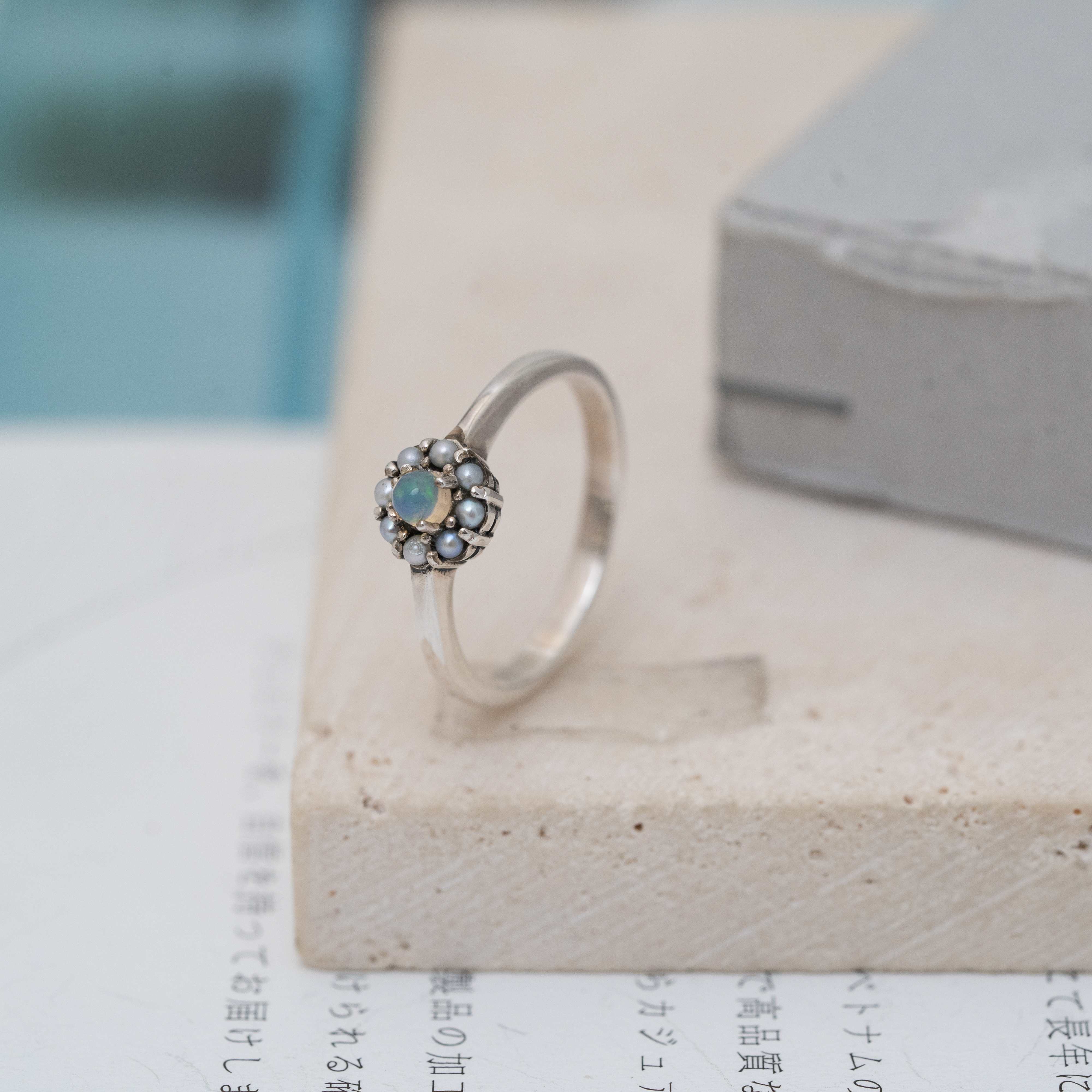 Svr36 (opal + pearl )