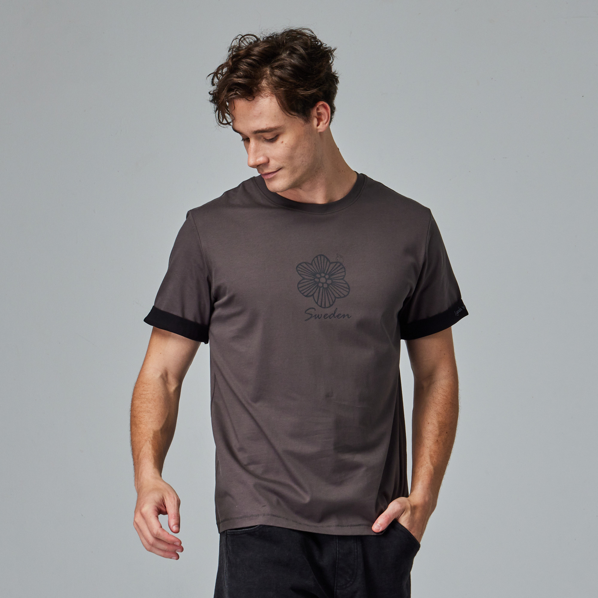 moz Sweden Spring Moose Glacier Cotton 100% Cotton Cool Stretch Thick Version T-shirt - Cuffs Folded Embroidery - Dark Gray