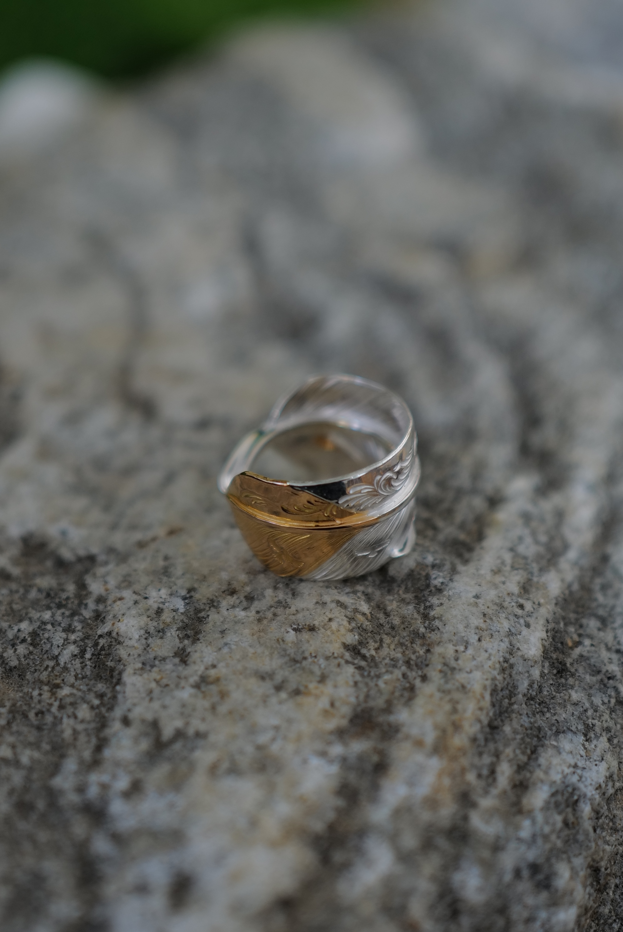 先玫瑰唐草羽毛戒 L