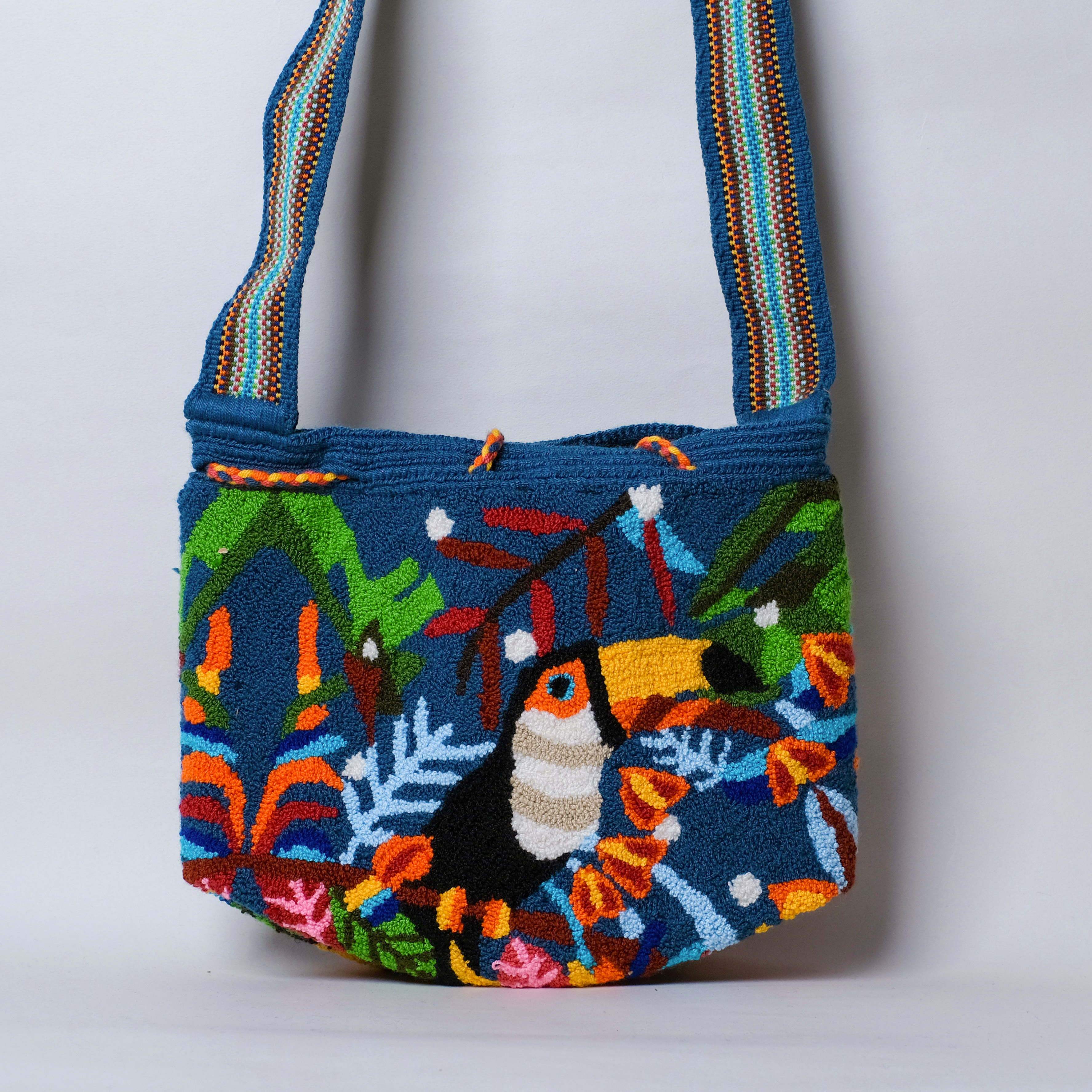 瓦尤戳繡包｜Viscosa - 中 A89｜委內瑞拉