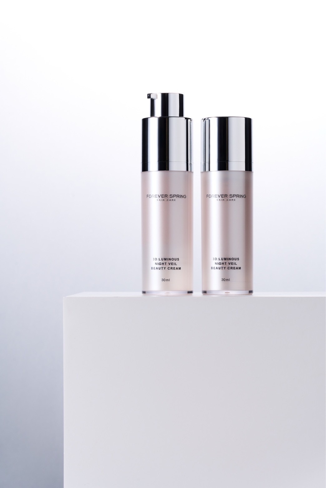 現貨供應🌞3D流光裸感美顏霜