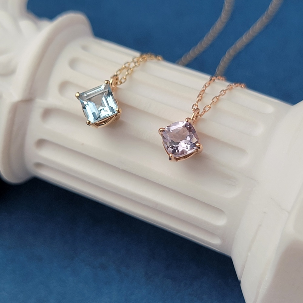 【me.luxe】K10櫻花菱鑲海藍寶鍊