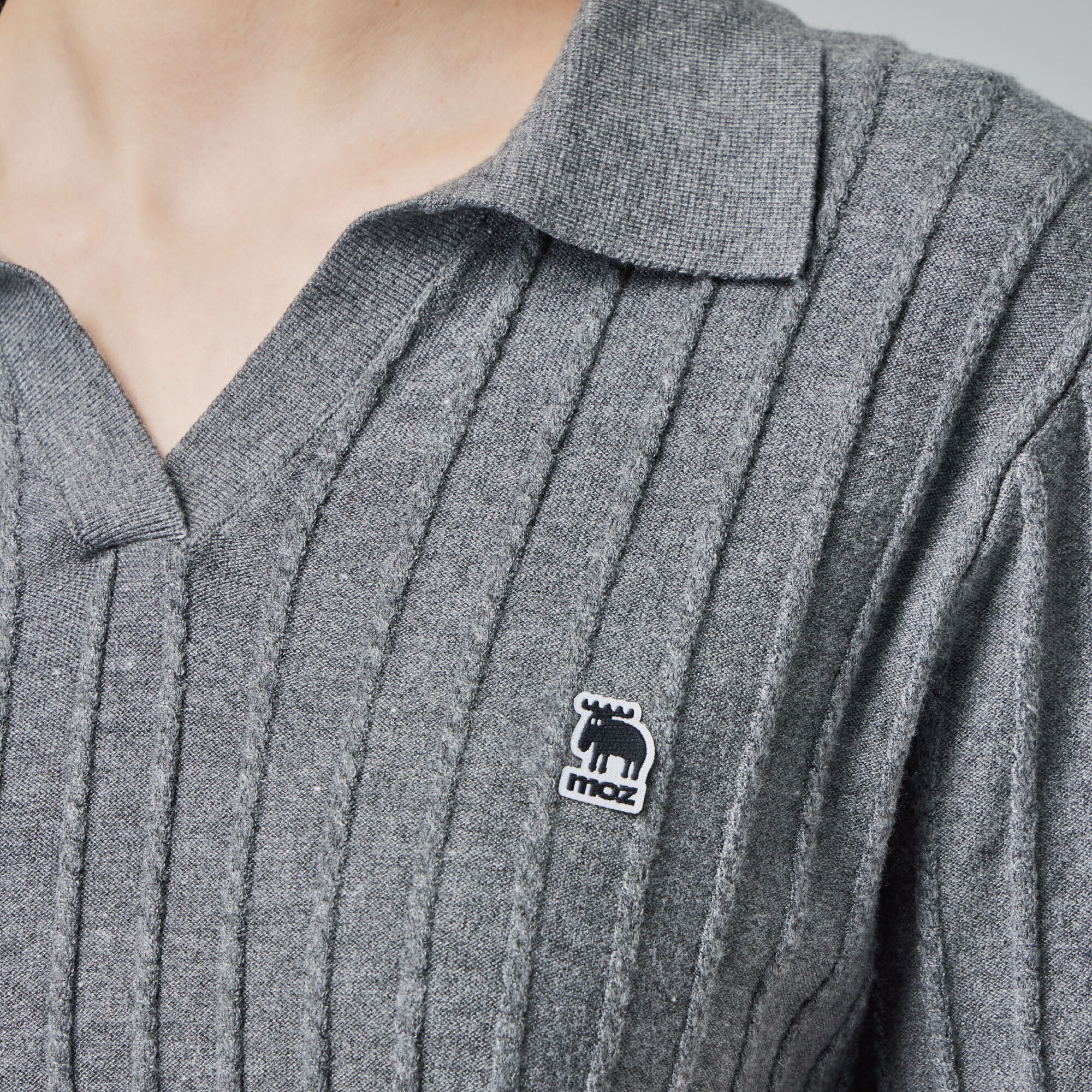 moz瑞典 駝鹿 親膚 POLO領 針織短T-炭灰(亞洲版)女款