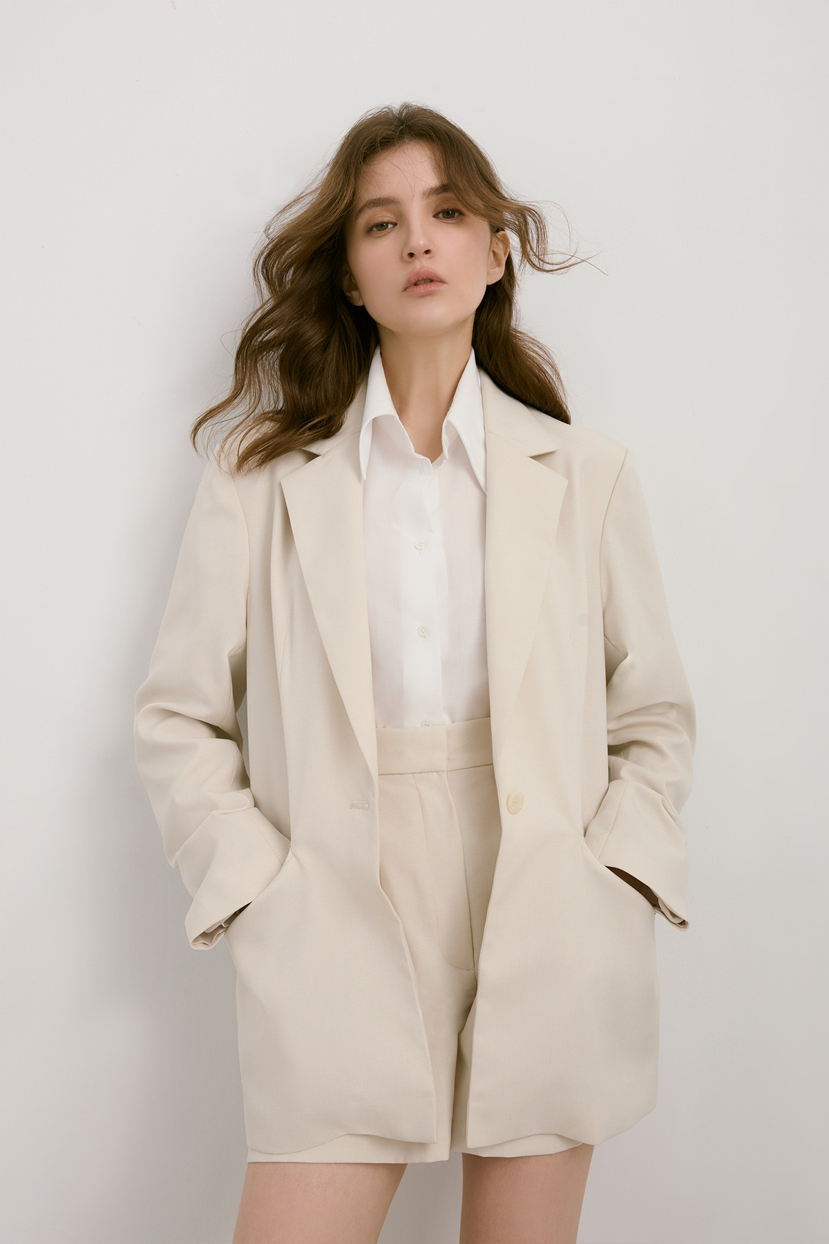 LINNET 麻感西裝外套 女（米白）